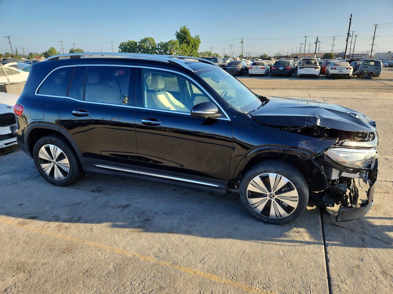 2025 Mercedes-Benz EQB, 250+