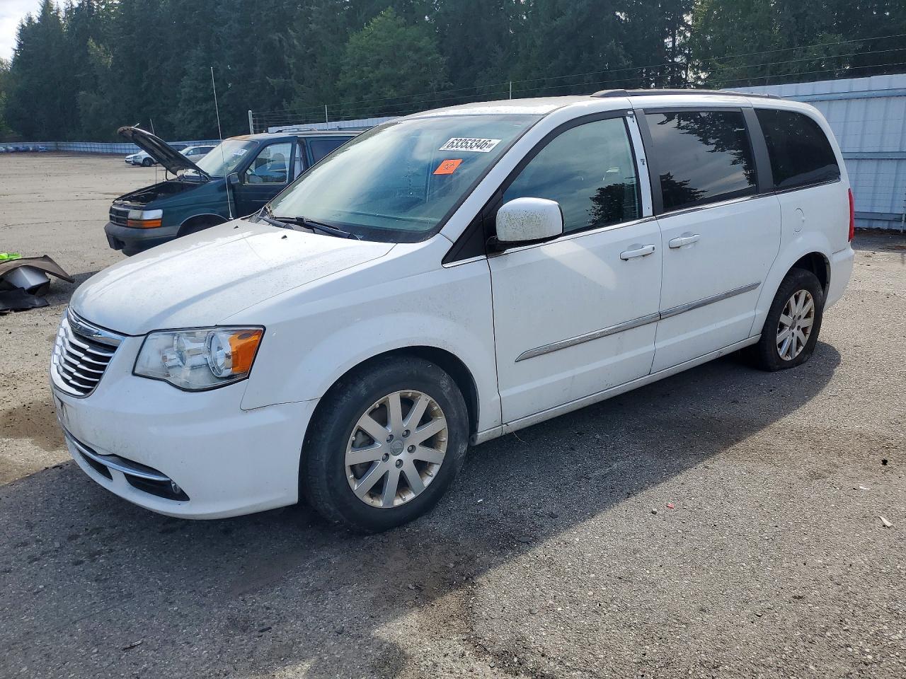 2015 Chrysler Town and Countr...