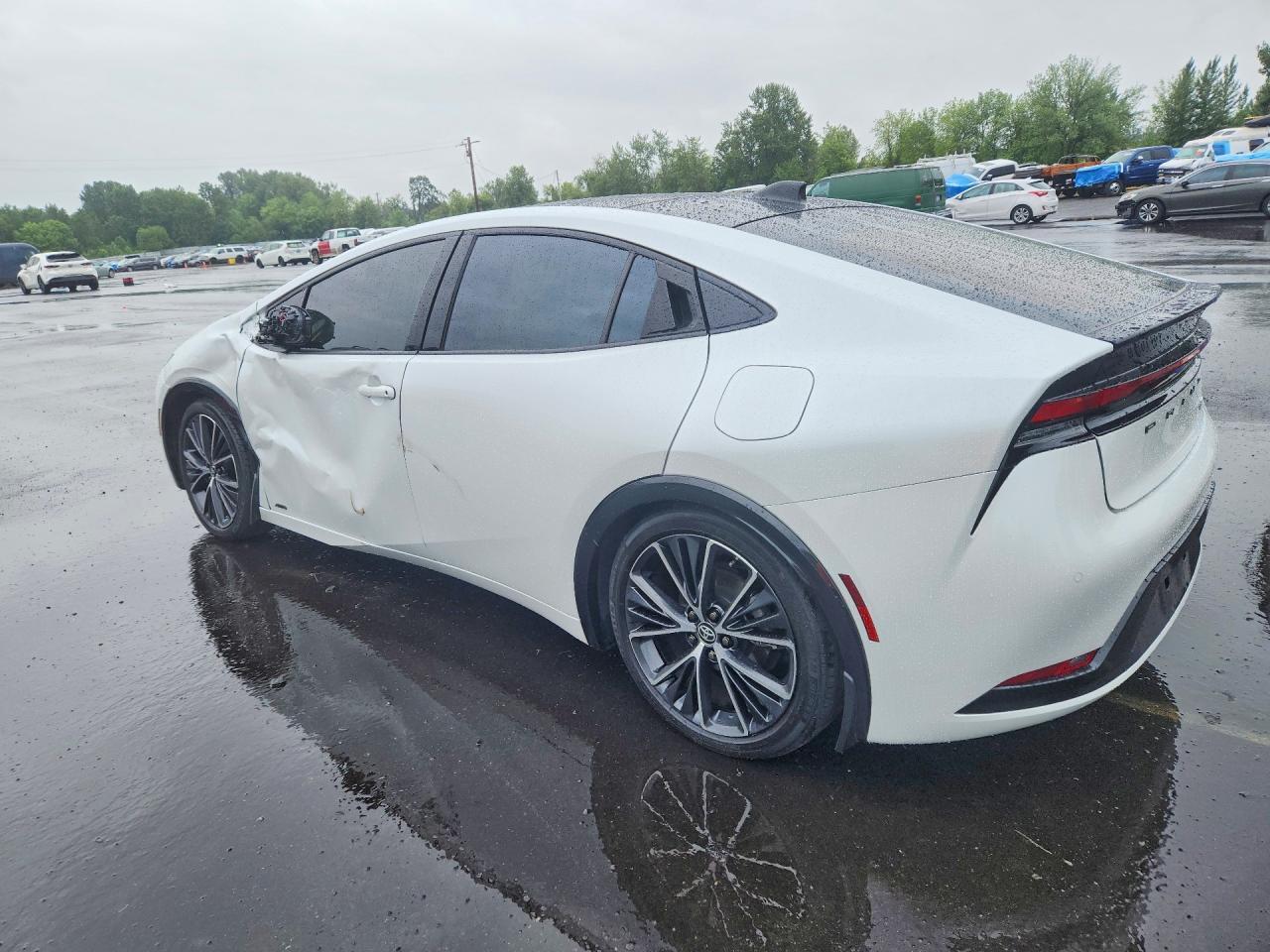 2024 Toyota Prius, Xle