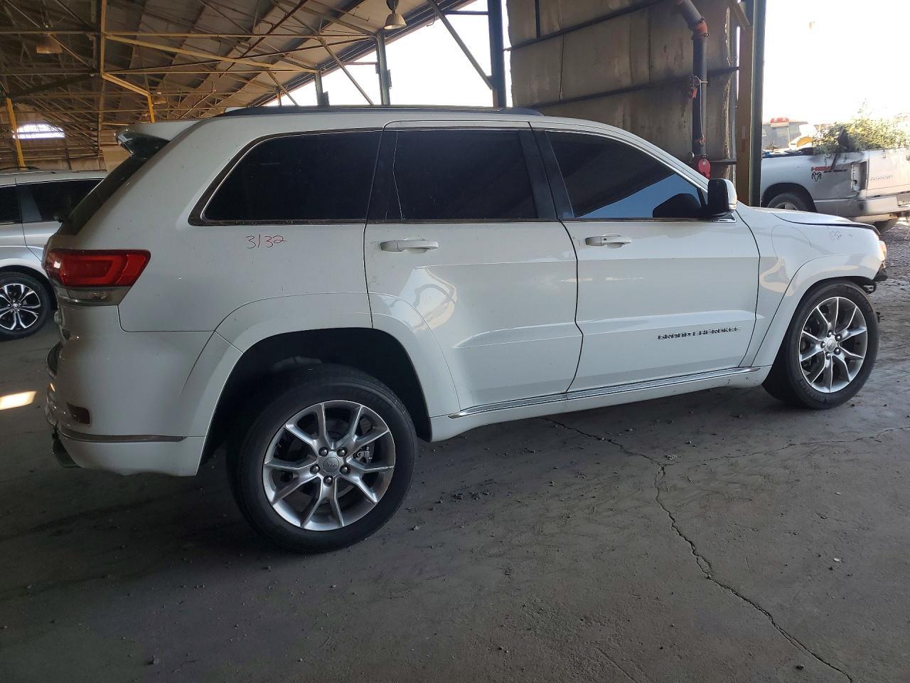2015 Jeep Grand Cherokee, Summit
