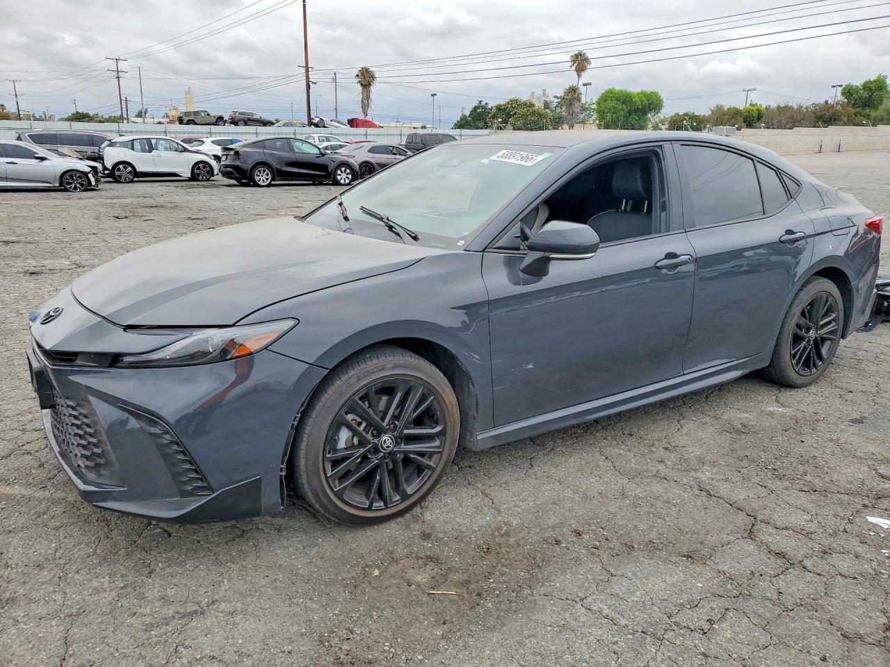 2025 Toyota Camry, SE