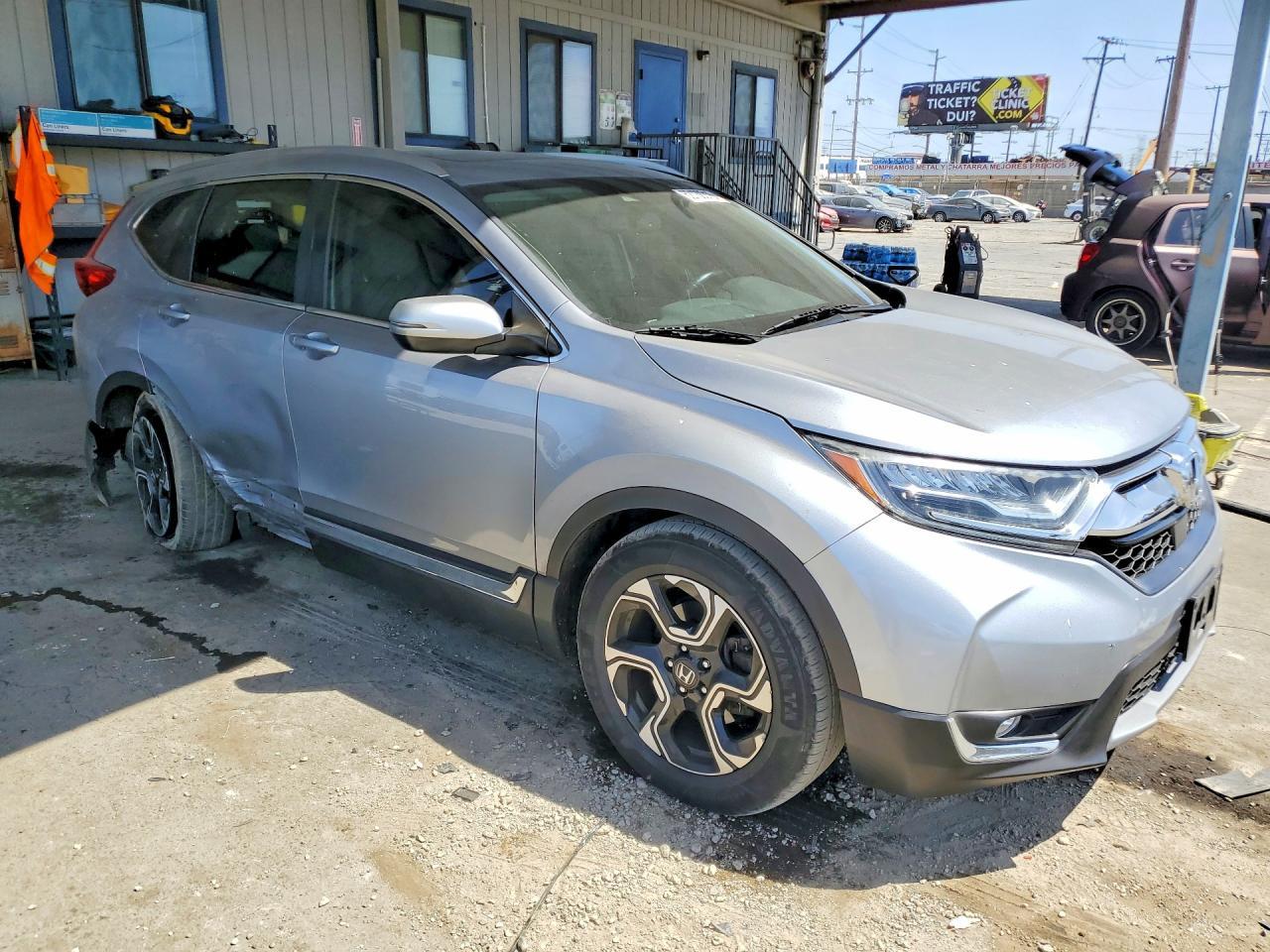 2017 Honda CR-V, Touring