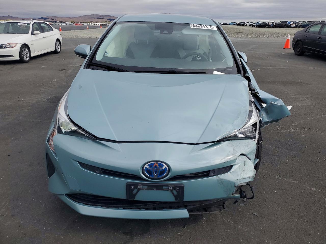 2017 Toyota Prius, Three
