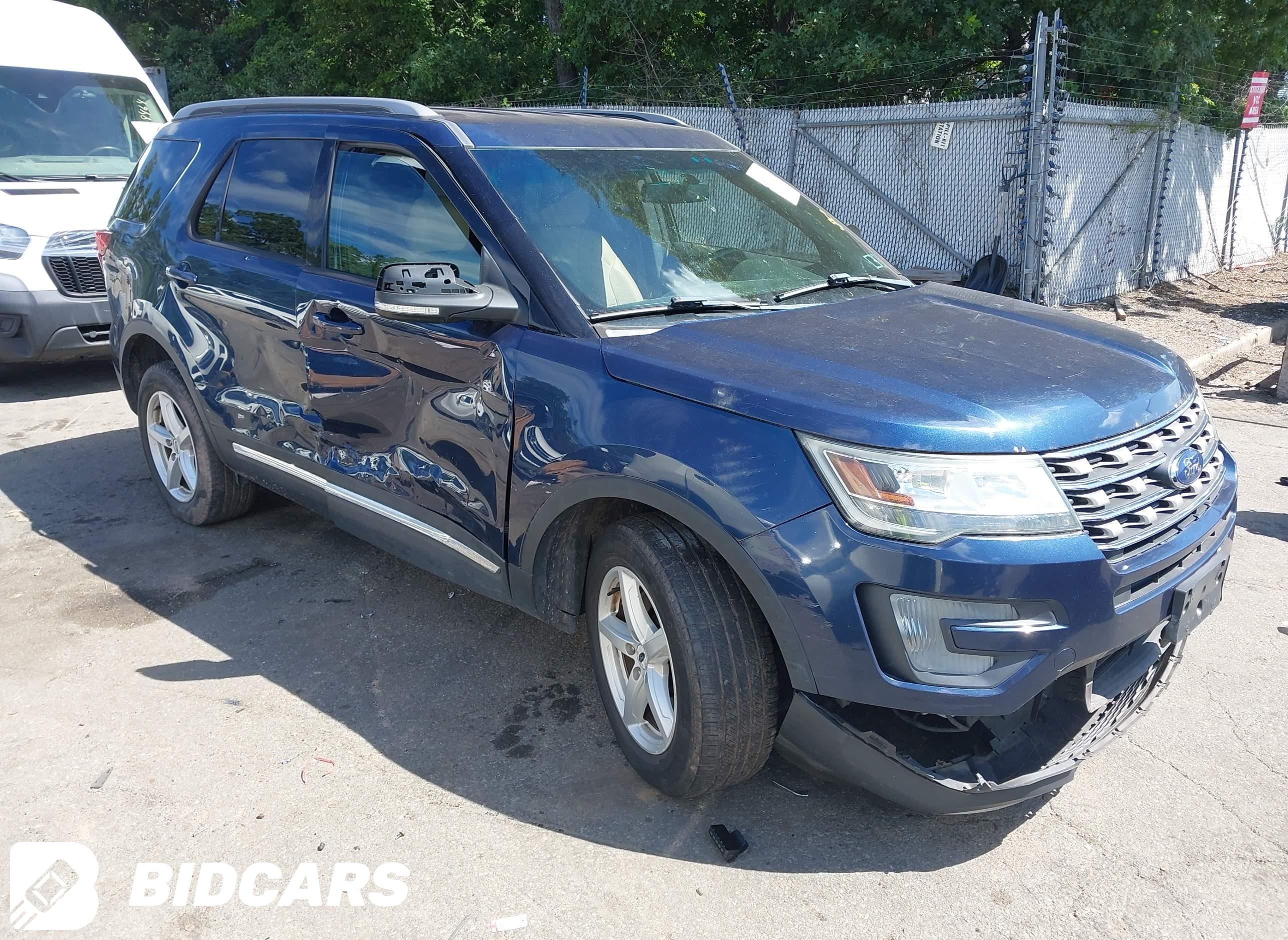 2016 Ford Explorer, Xlt