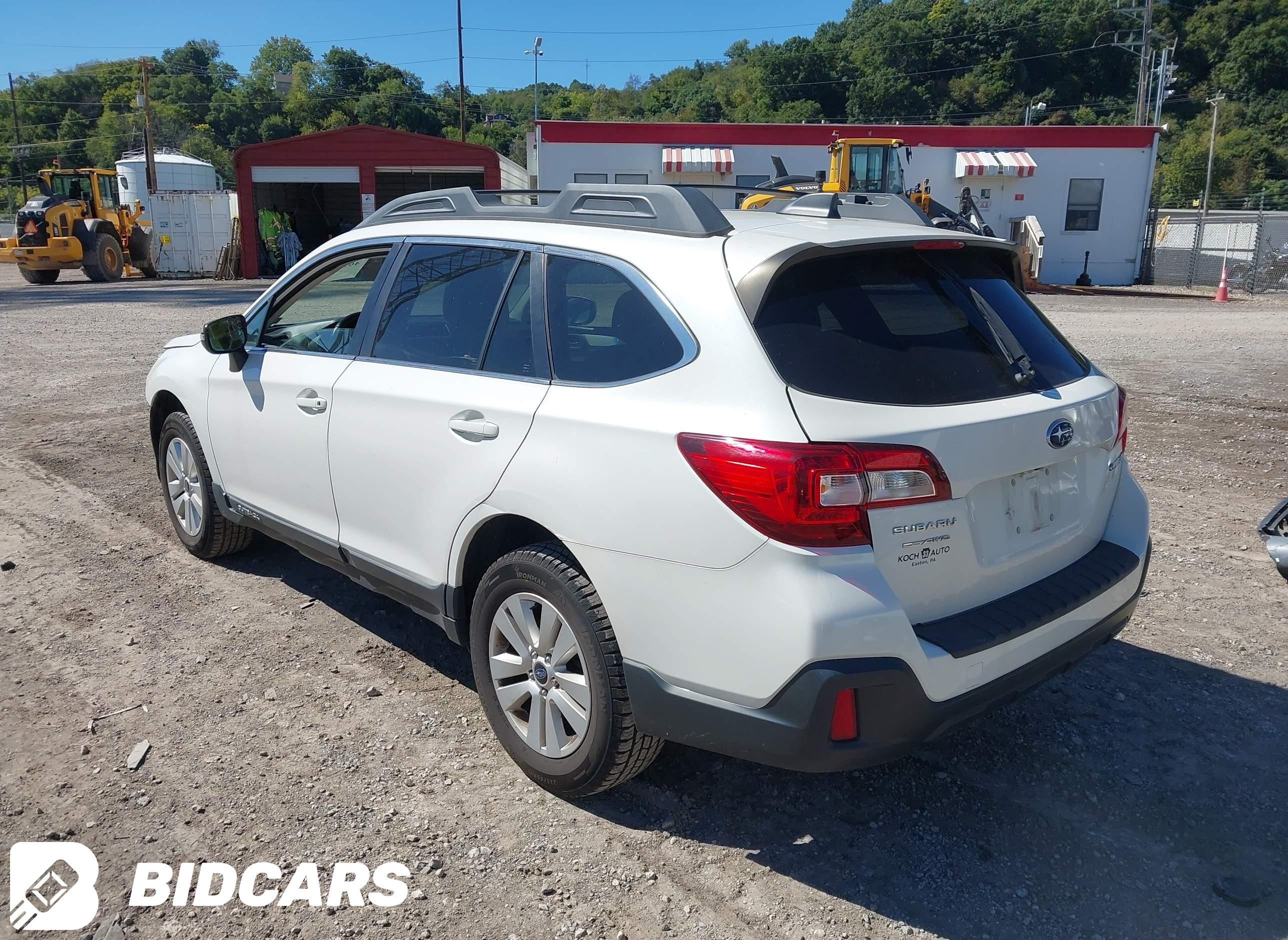 2018 Subaru Outback, 2.5I Pre...