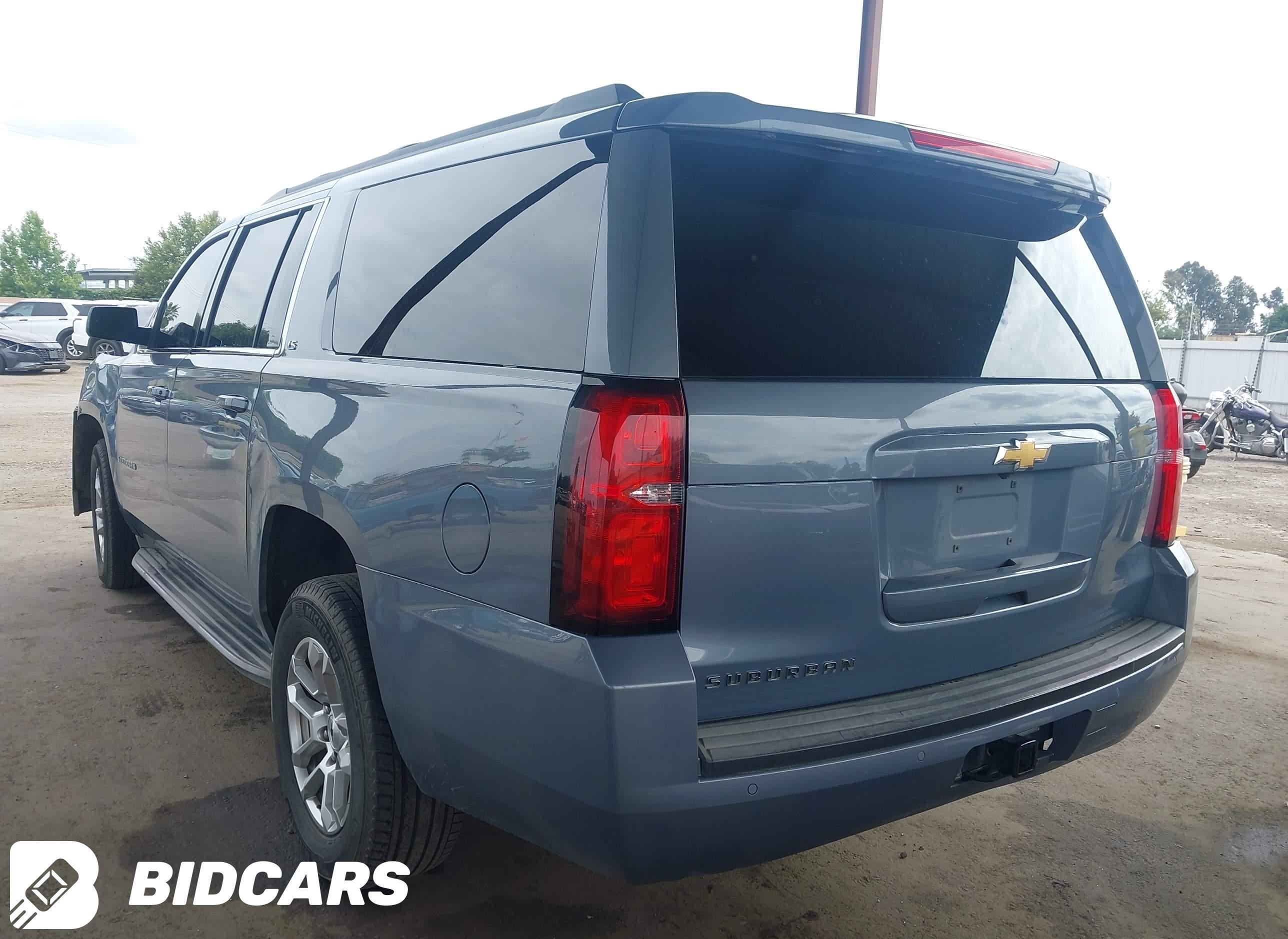 2016 Chevrolet Suburban, LS