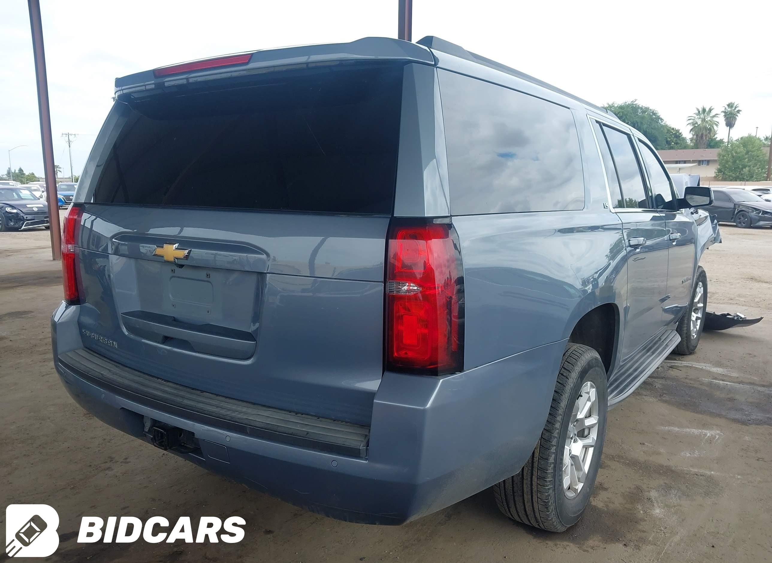 2016 Chevrolet Suburban, LS