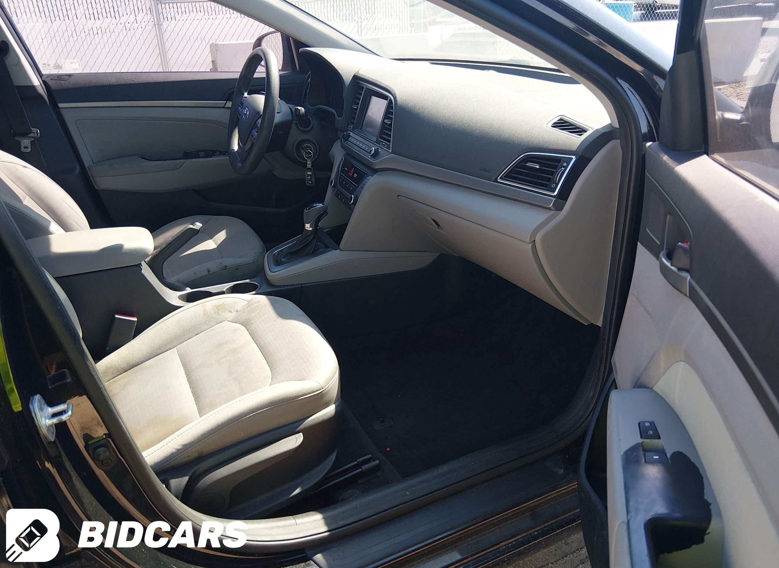 2017 Hyundai Elantra, SE