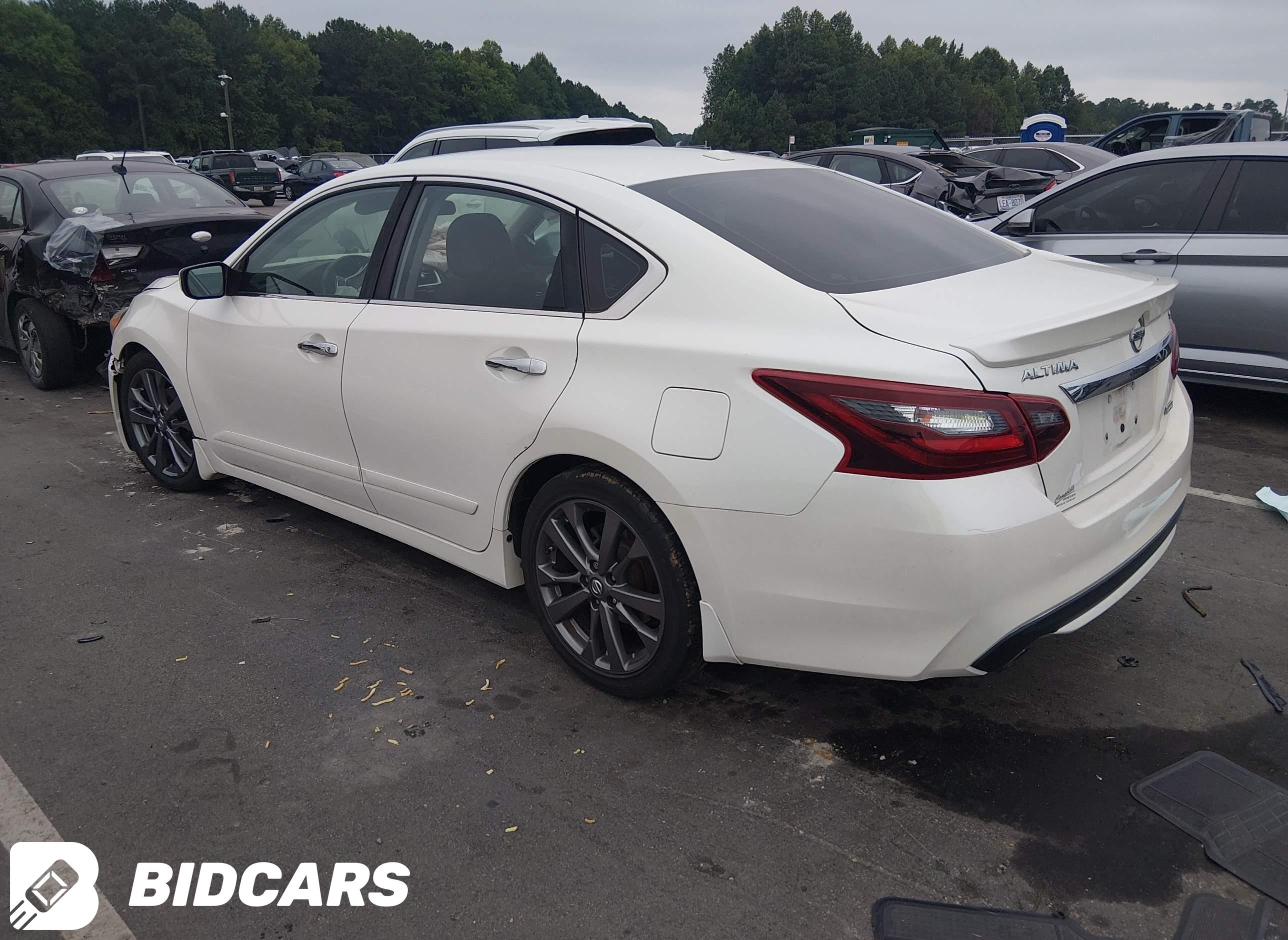 2018 Nissan Altima, 2.5 SR