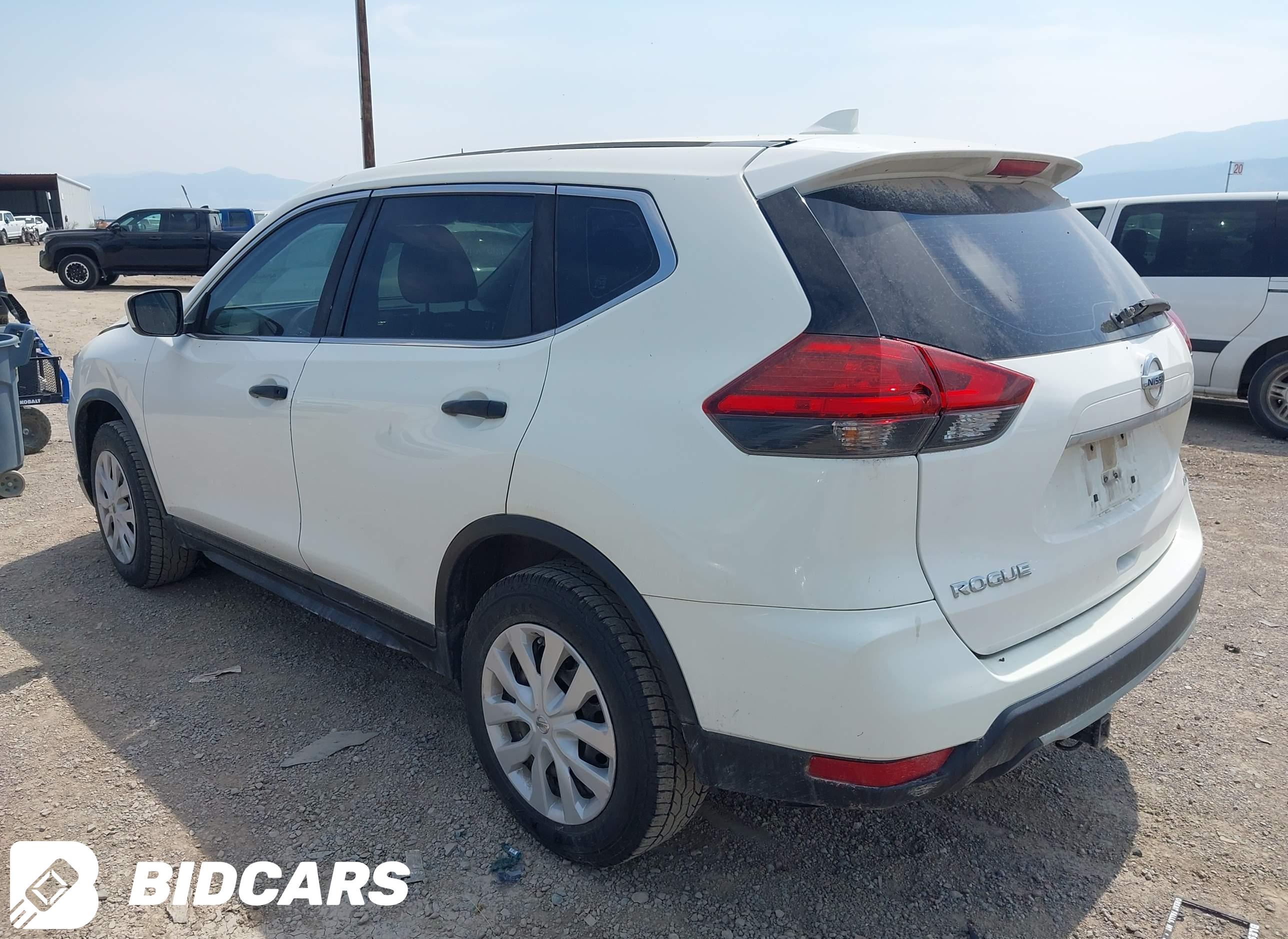 2017 Nissan Rogue, S
