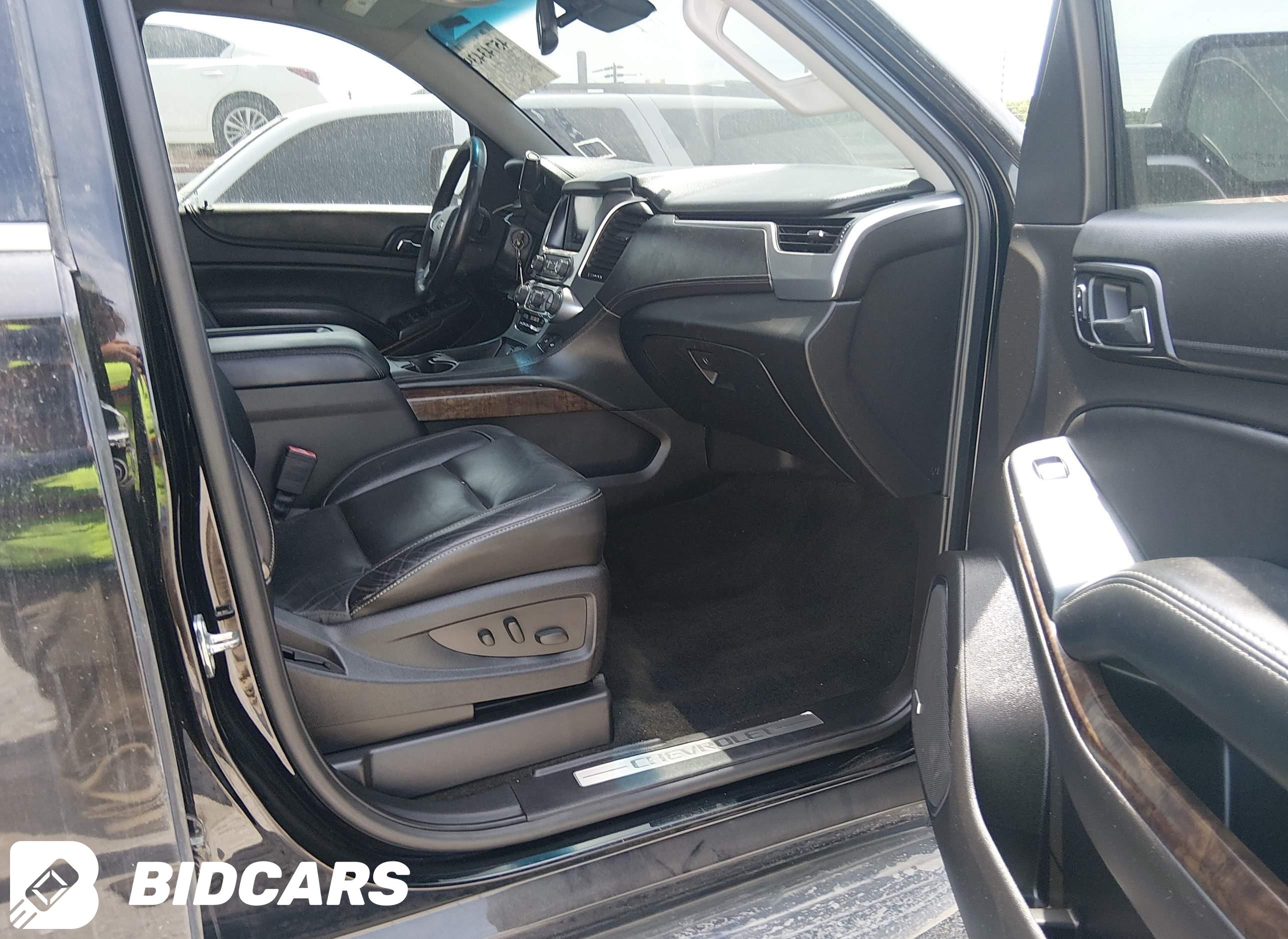 2017 Chevrolet Suburban, LT