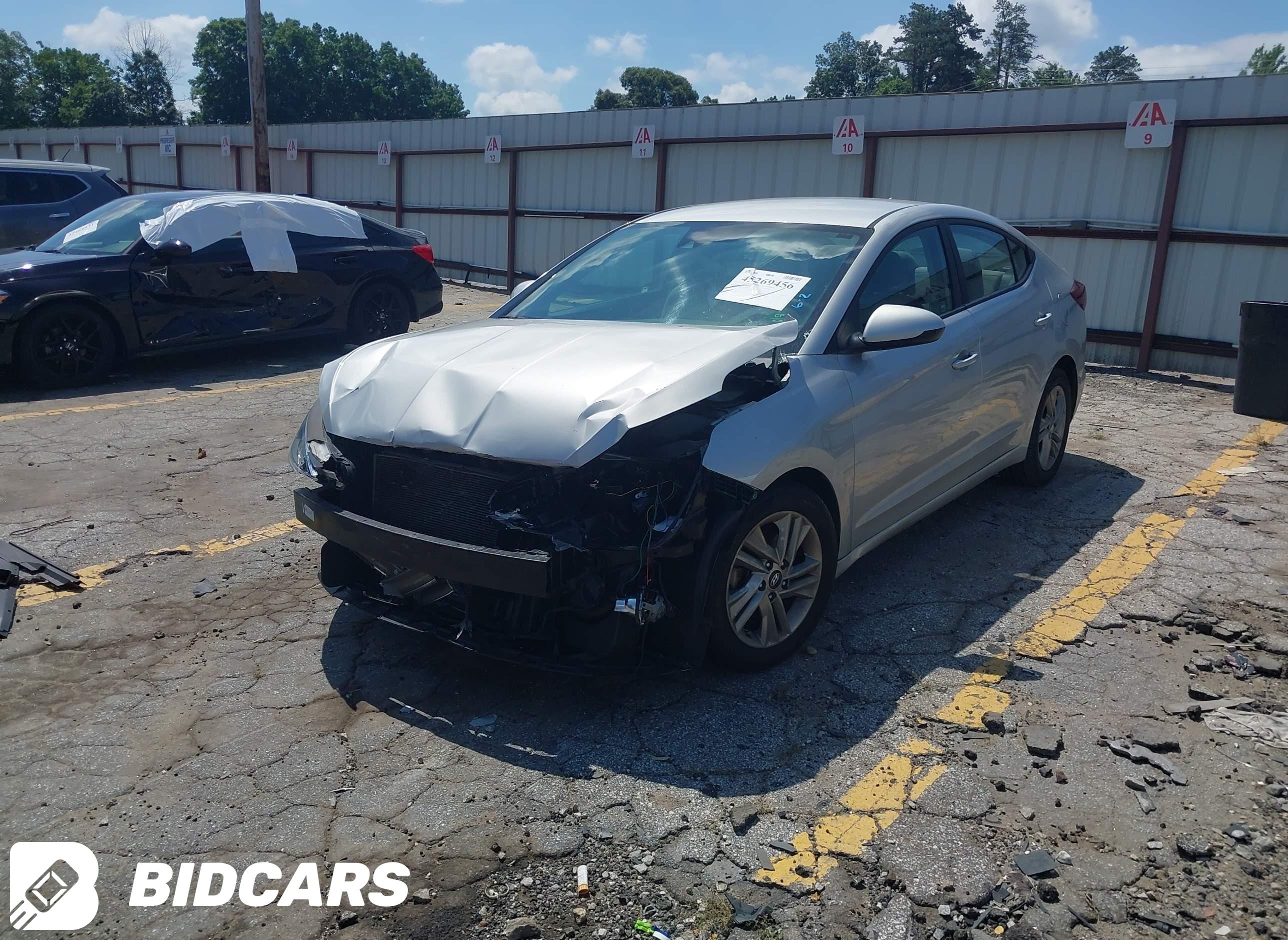 2020 Hyundai Elantra, Sel