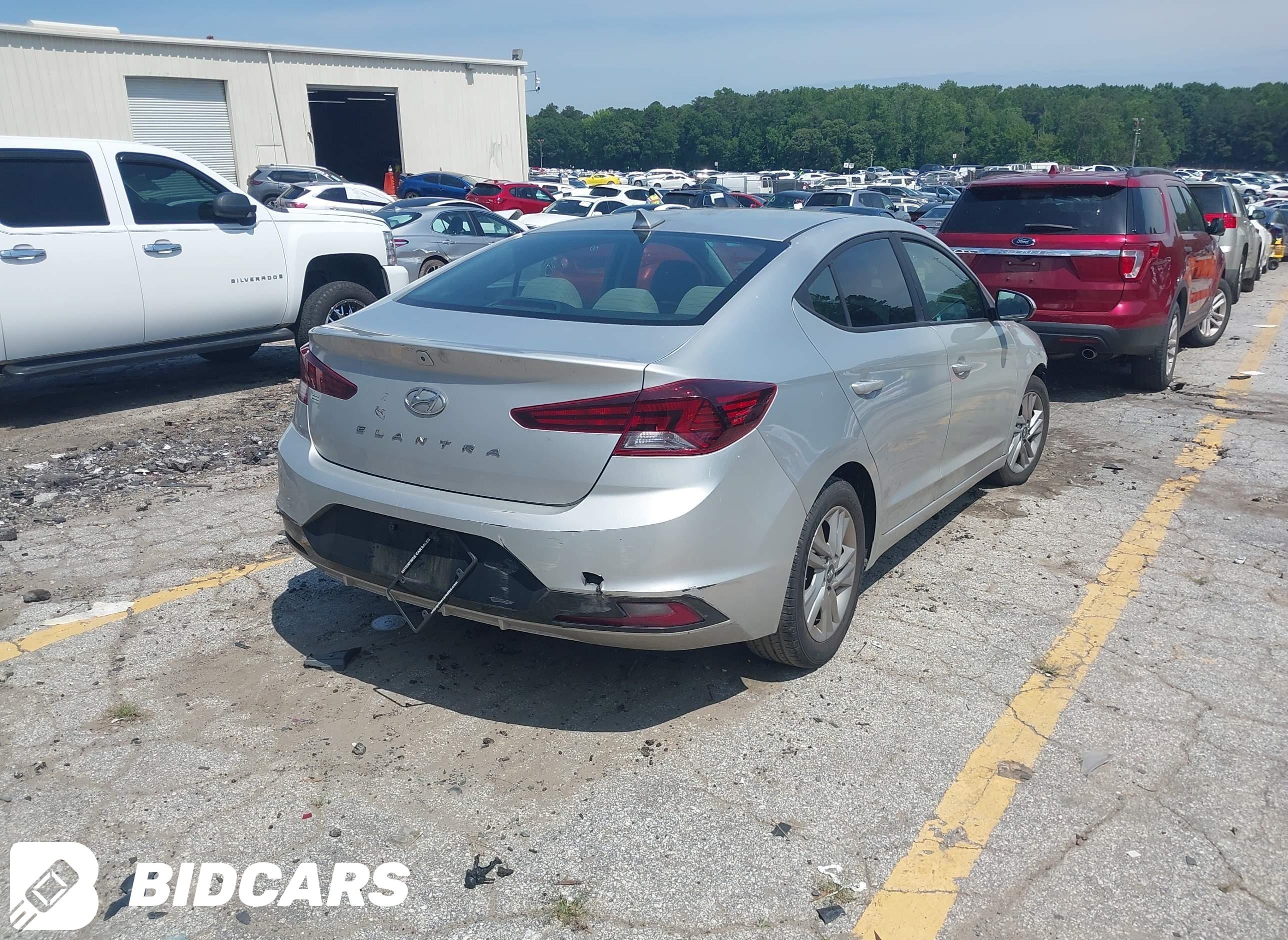 2020 Hyundai Elantra, Sel