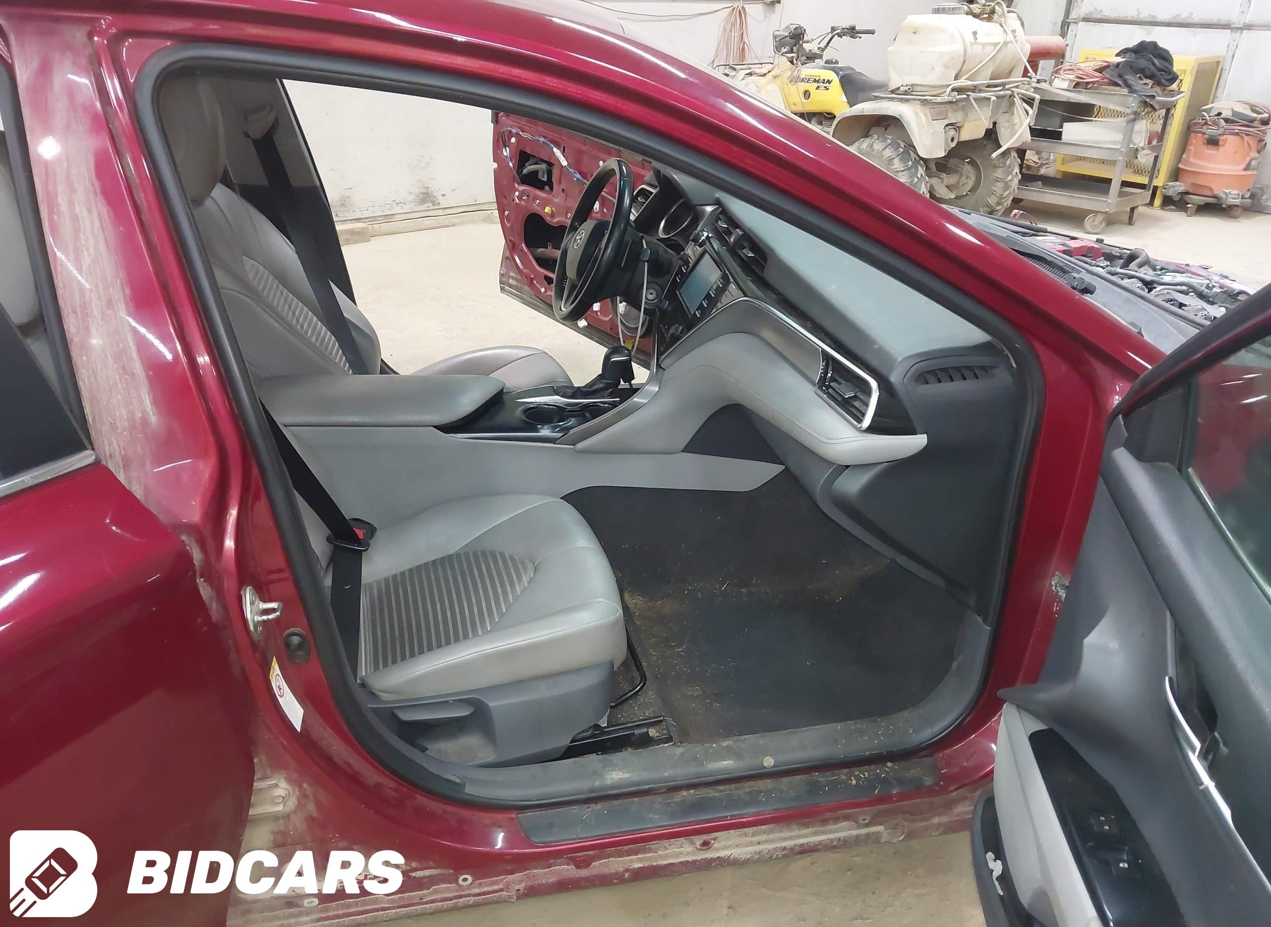 2018 Toyota Camry, SE