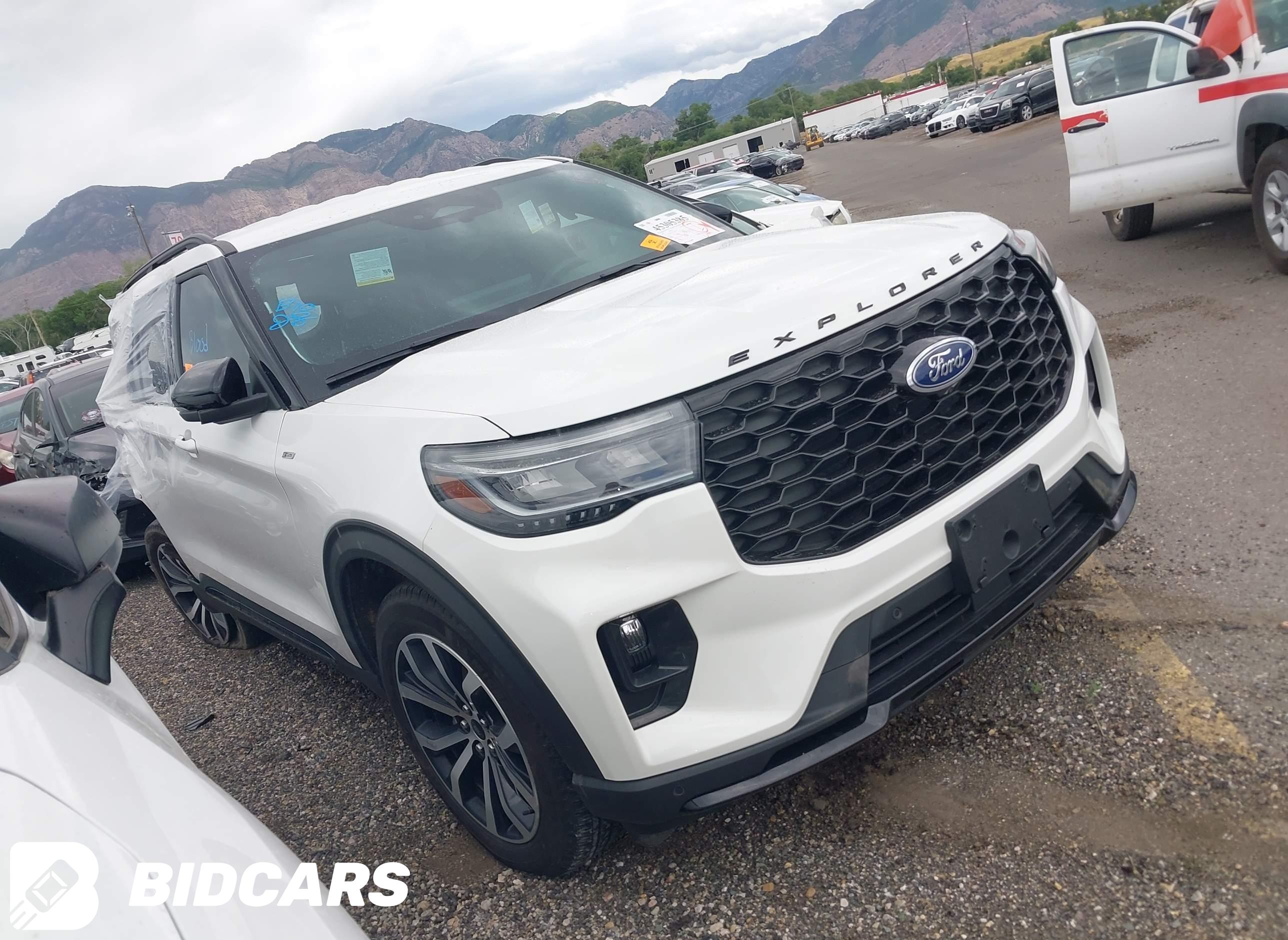 2025 Ford Explorer, St-Line