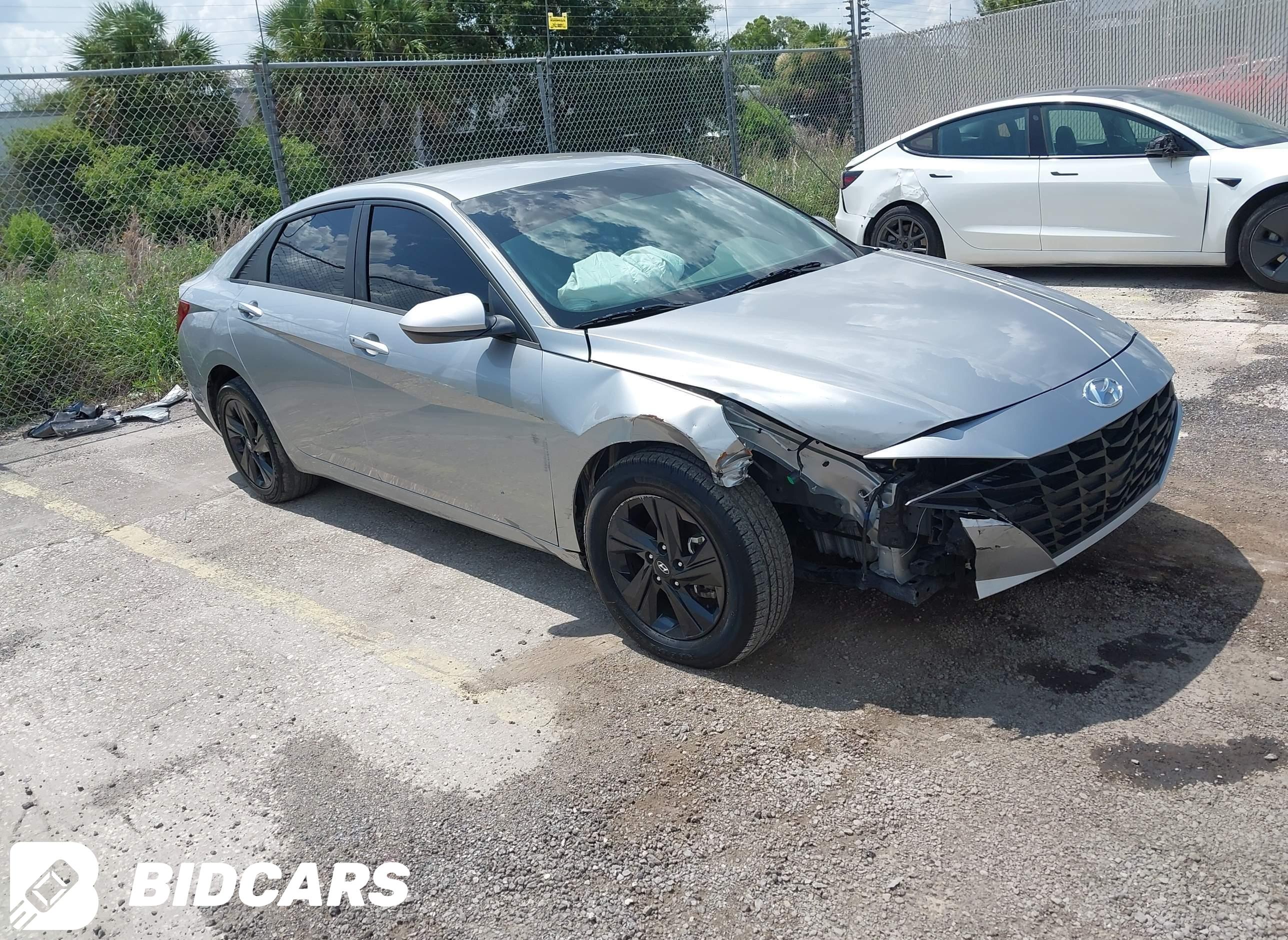 2023 Hyundai Elantra, Sel