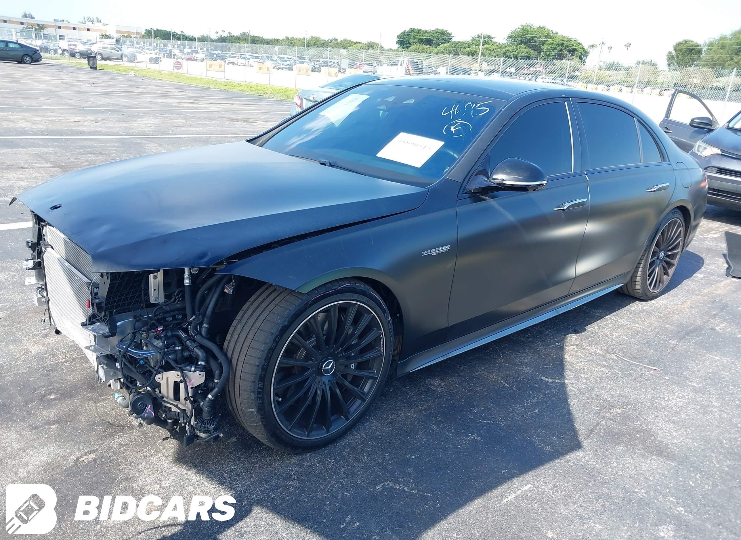 2025 Mercedes-Benz Amg S 63 E...