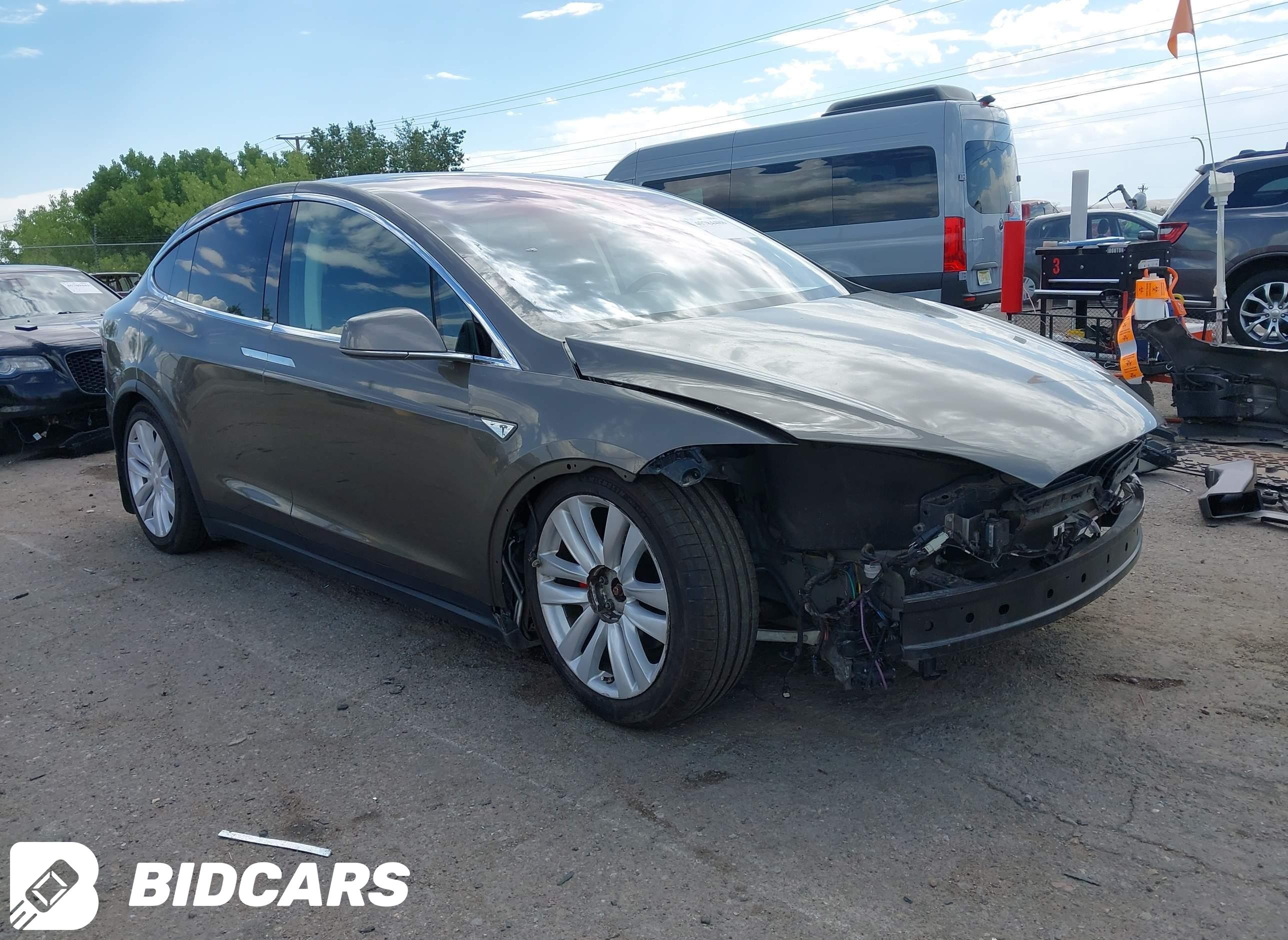 2016 Tesla Model X, 75D/P100D...