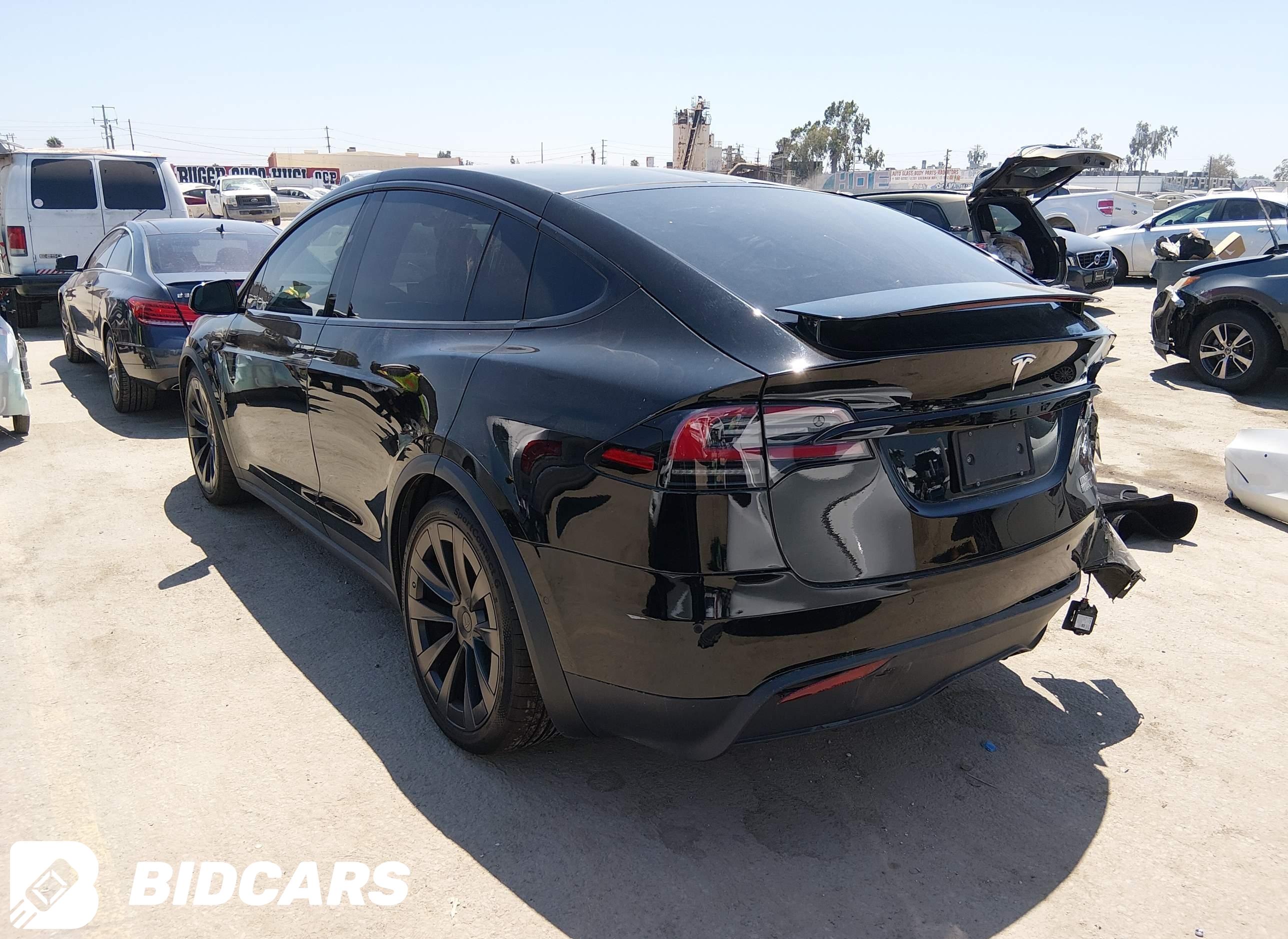 2022 Tesla Model X, Plaid Tri...