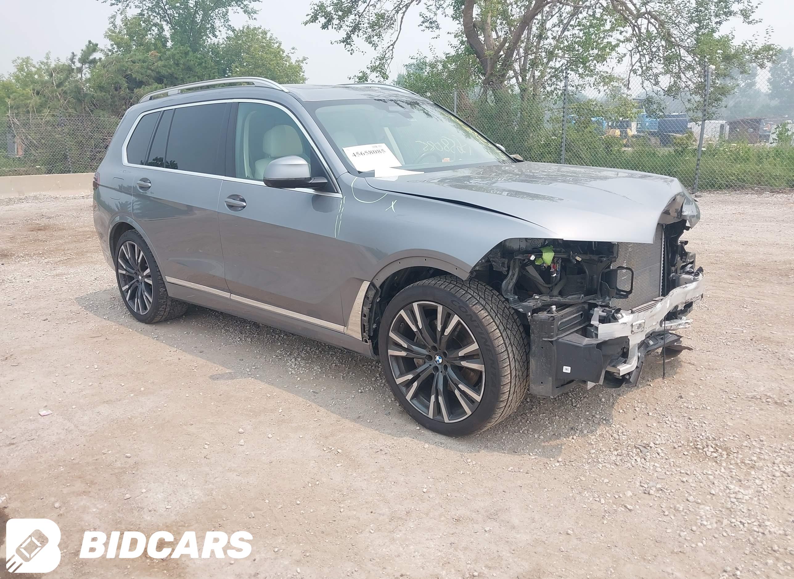 2023 BMW X7, Xdrive40I