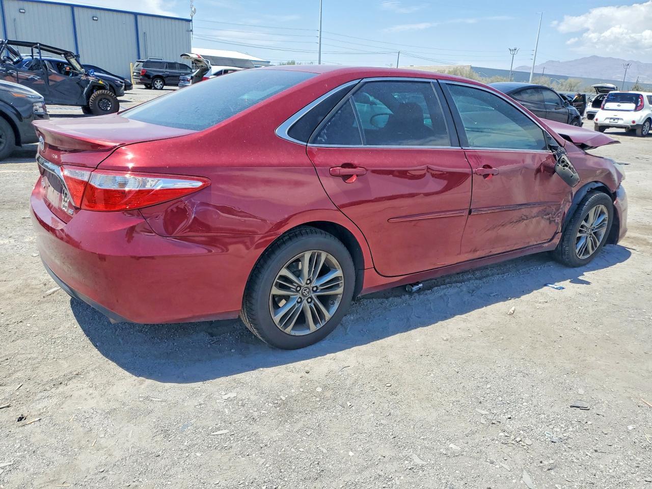 2017 Toyota Camry, SE