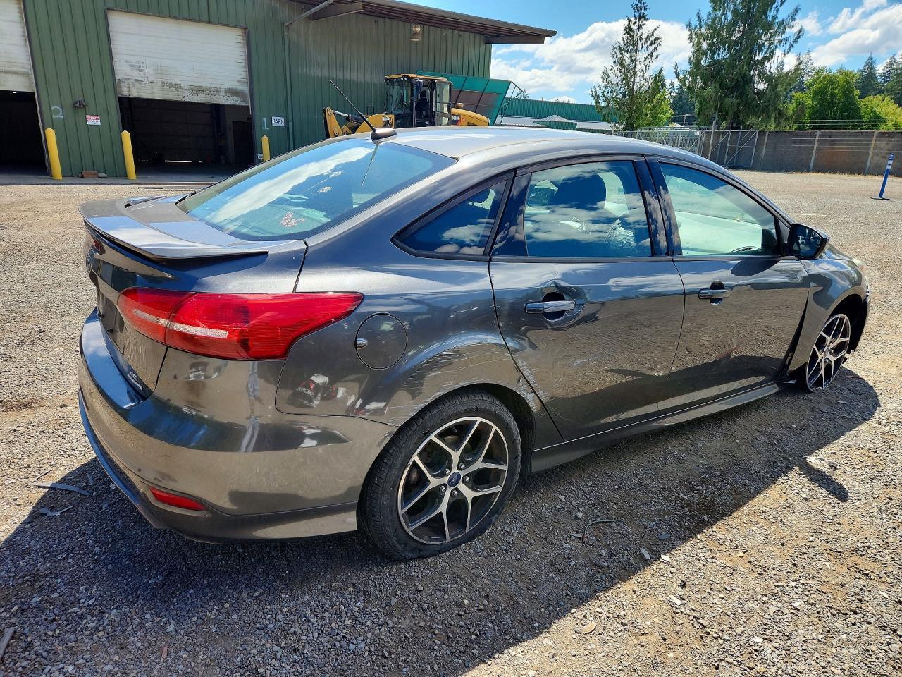 2016 Ford Focus, SE