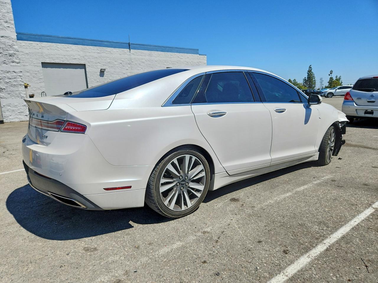 2017 Lincoln MKZ, Reserve