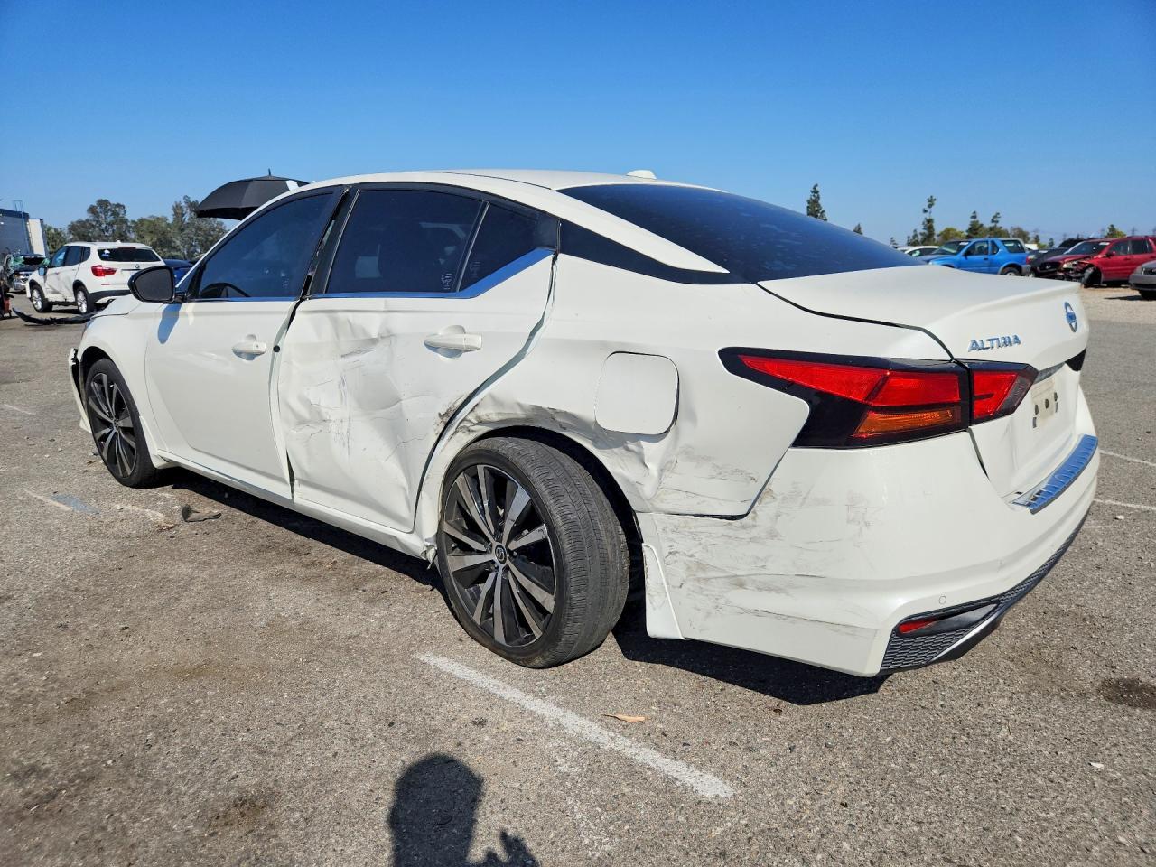 2020 Nissan Altima, SR