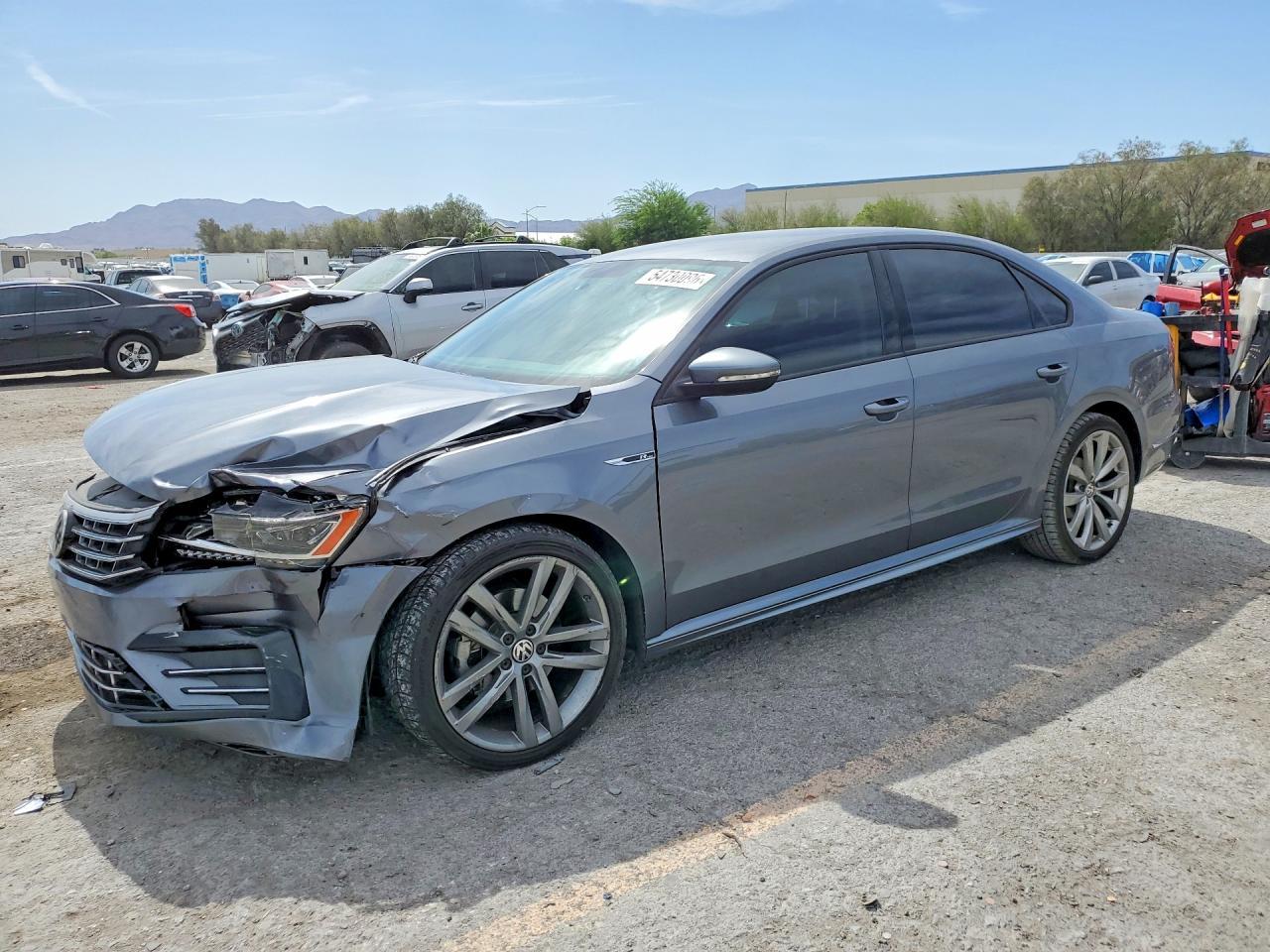 2018 Volkswagen Passat, S