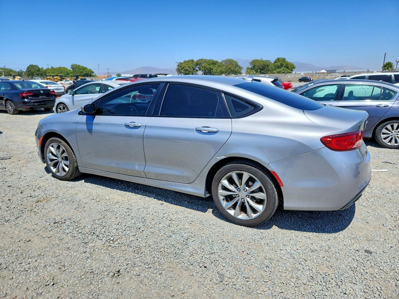 2015 Chrysler 200, S