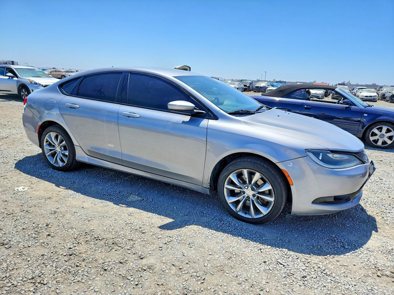 2015 Chrysler 200, S