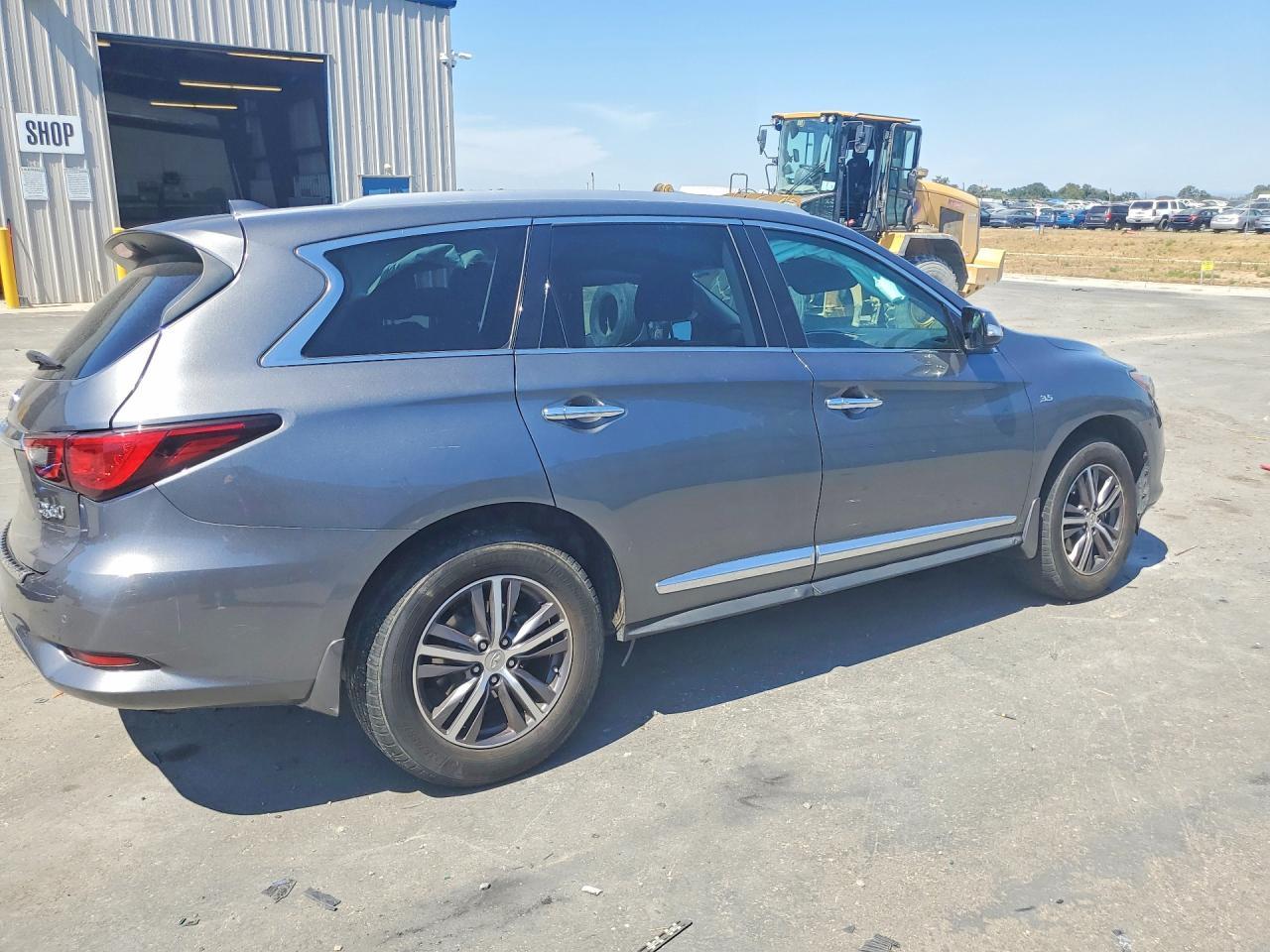 2019 Infiniti QX60, Luxe