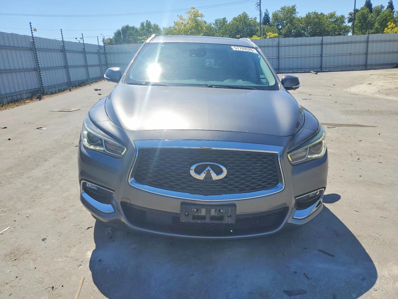 2019 Infiniti QX60, Luxe