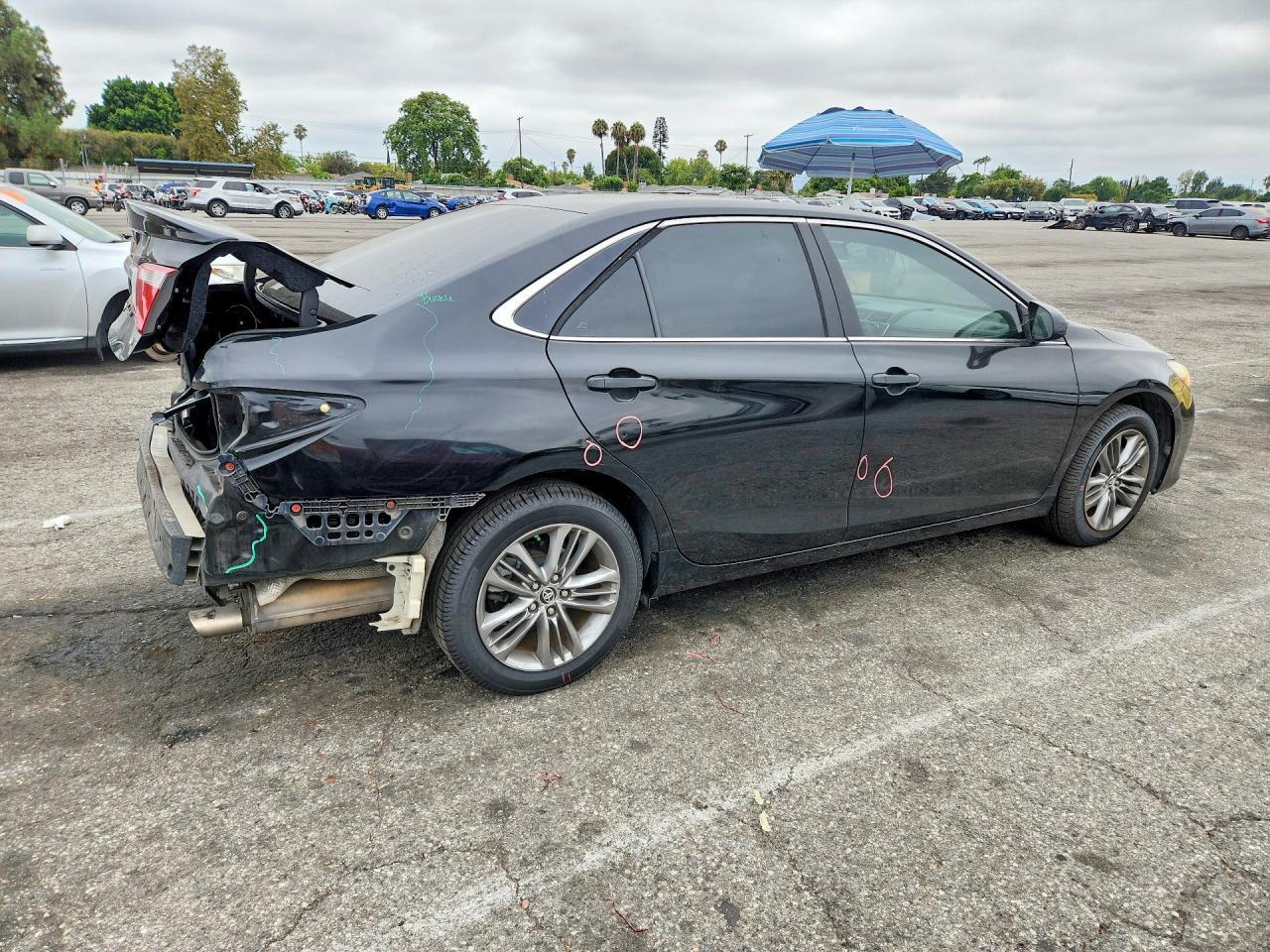 2015 Toyota Camry, SE