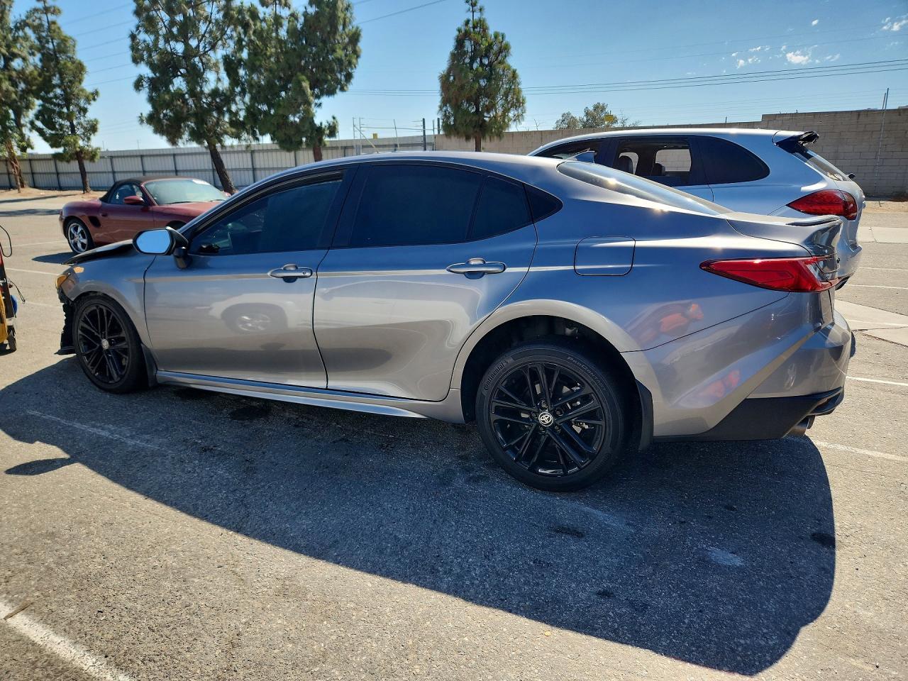 2025 Toyota Camry, SE