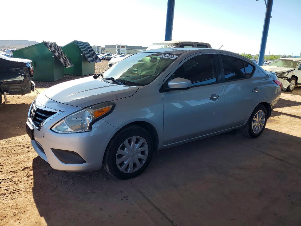 2018 Nissan Versa, SV