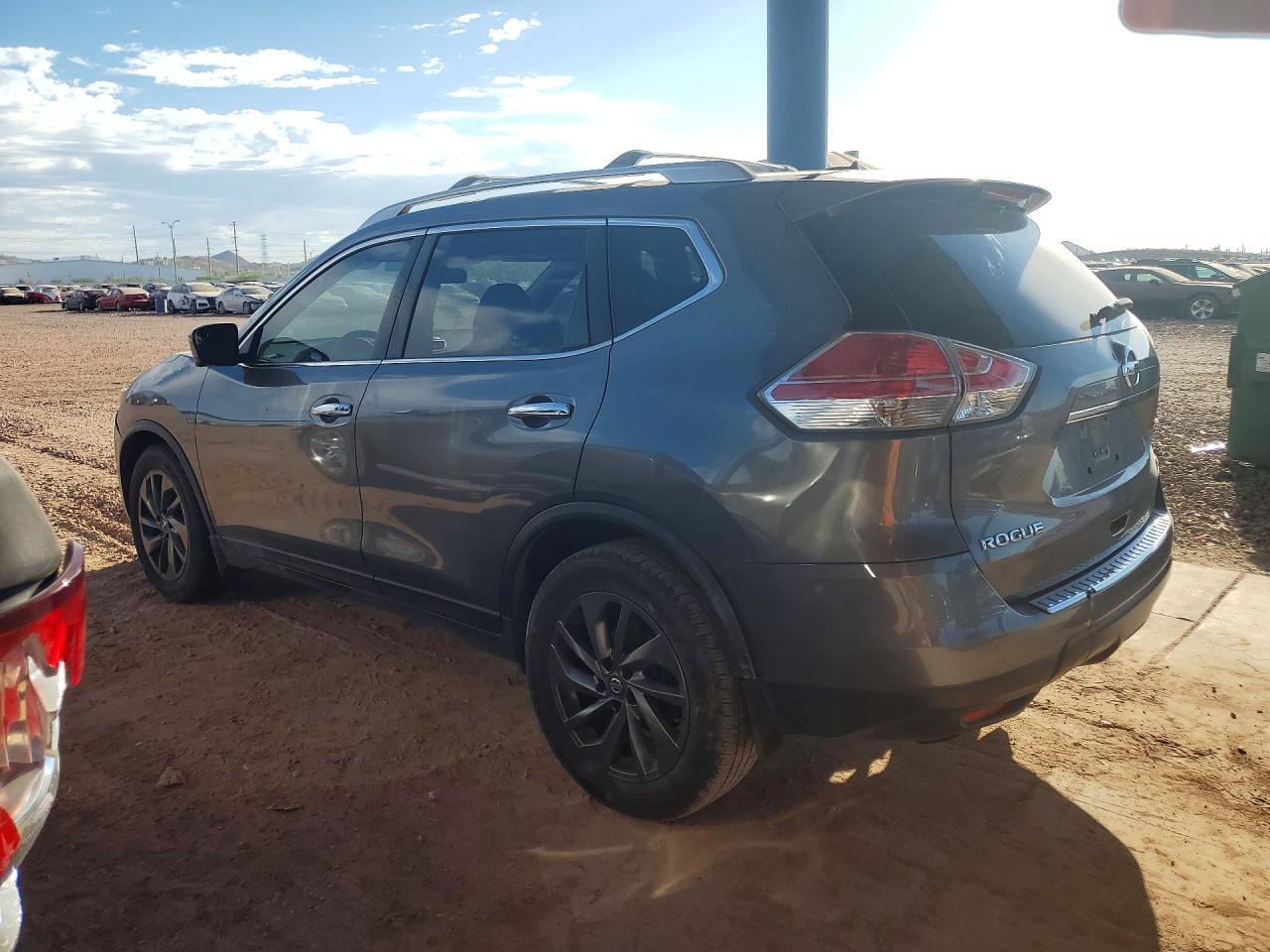 2016 Nissan Rogue, S