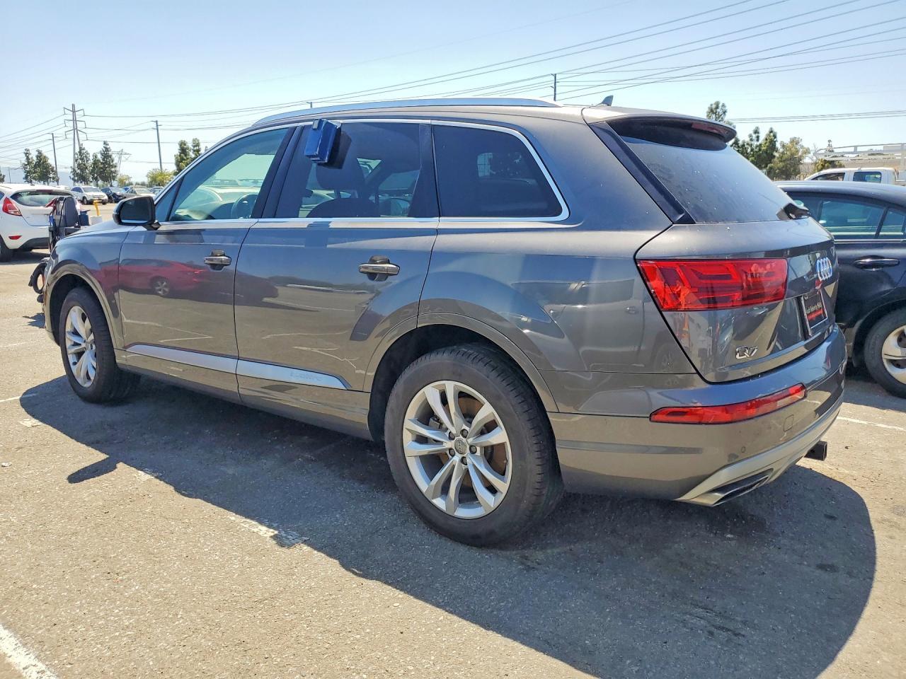 2019 Audi Q7, Premium