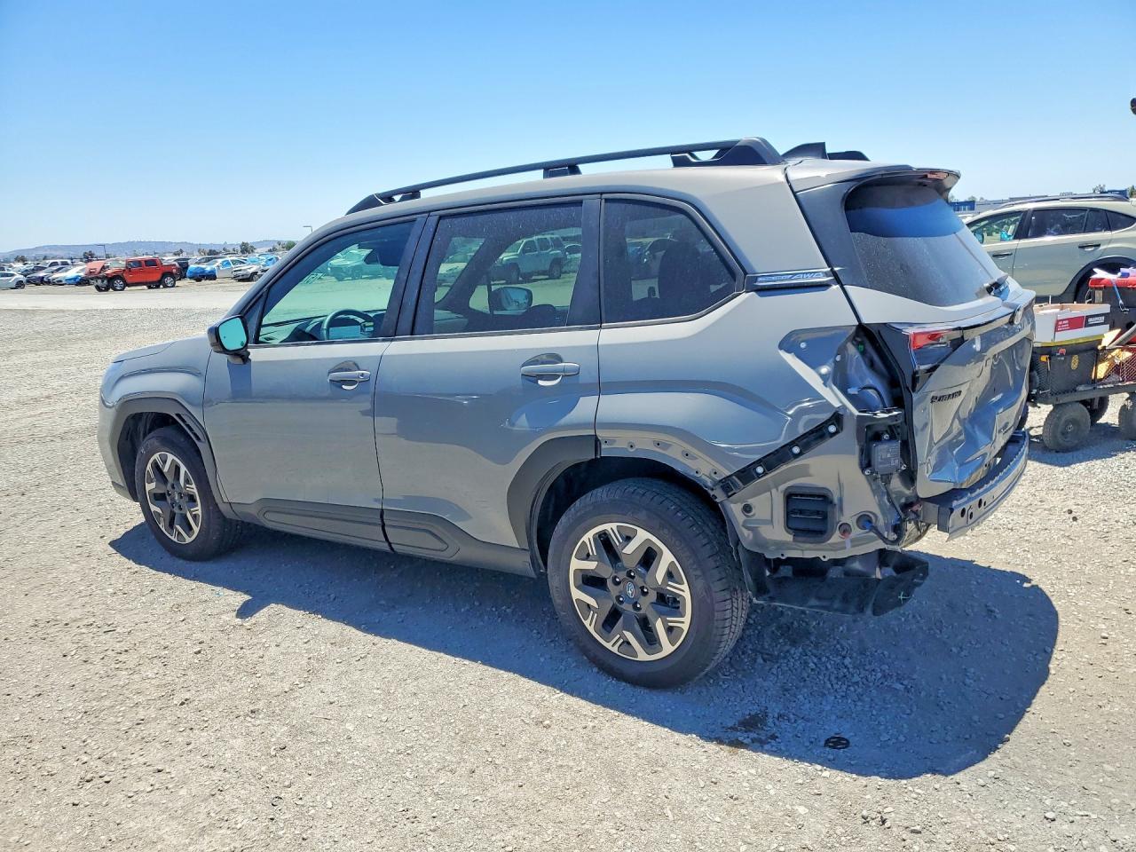 2026 Subaru Forester, Premium