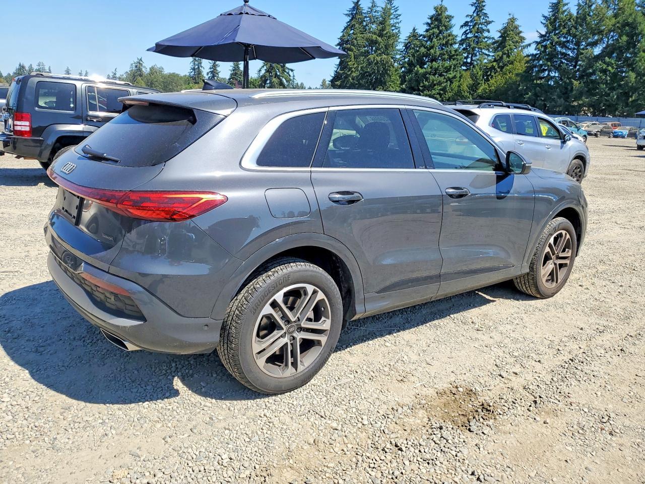 2025 Audi Q5, Premium Plus