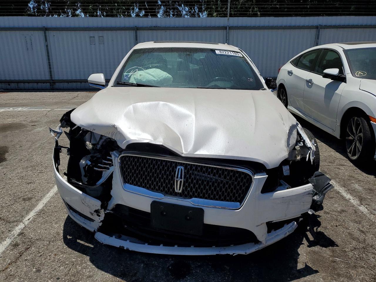 2018 Lincoln MKZ, Reserve