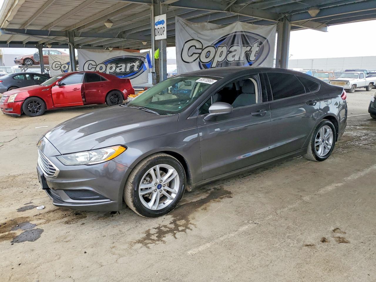 2018 Ford Fusion, SE
