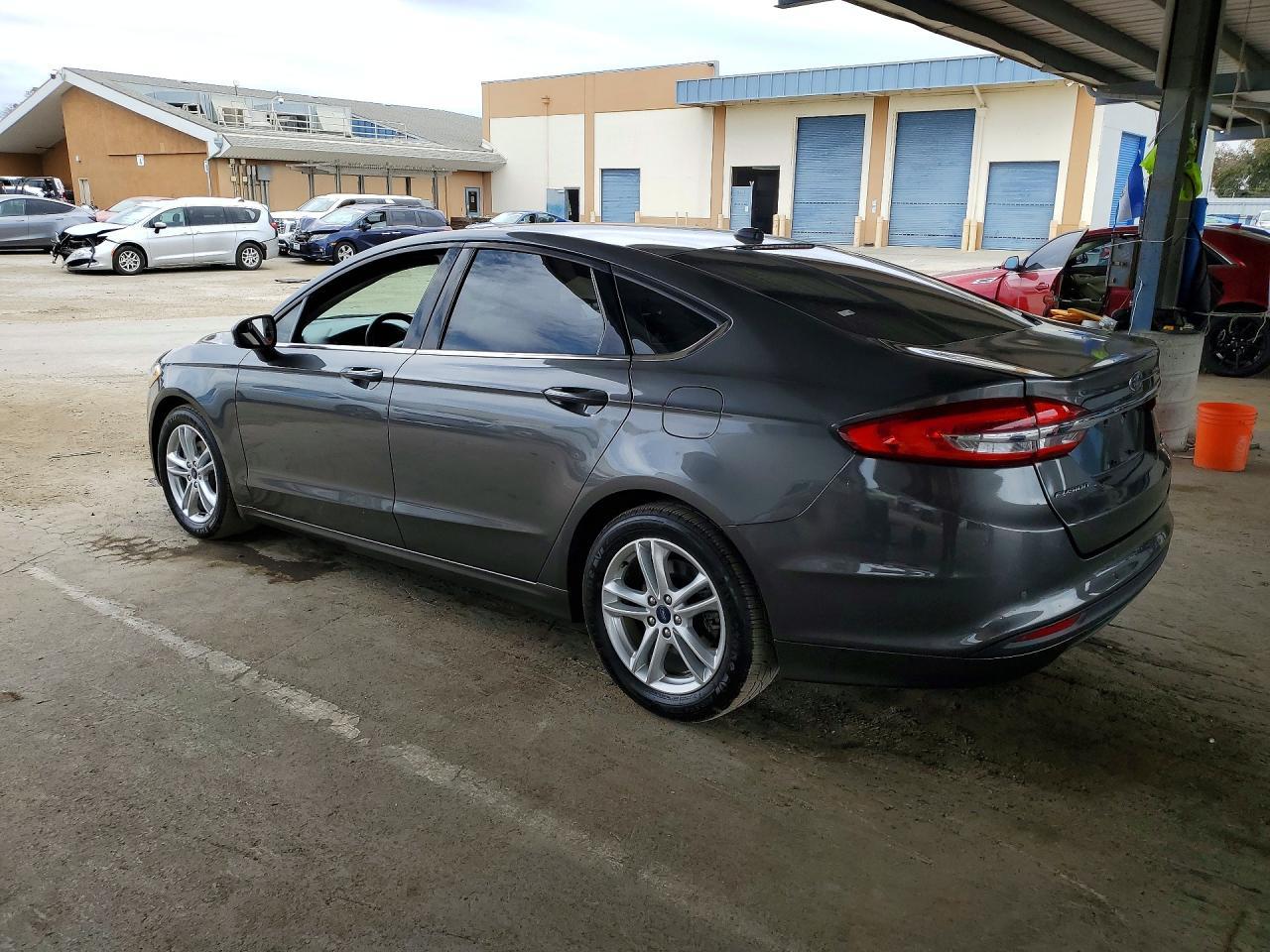 2018 Ford Fusion, SE