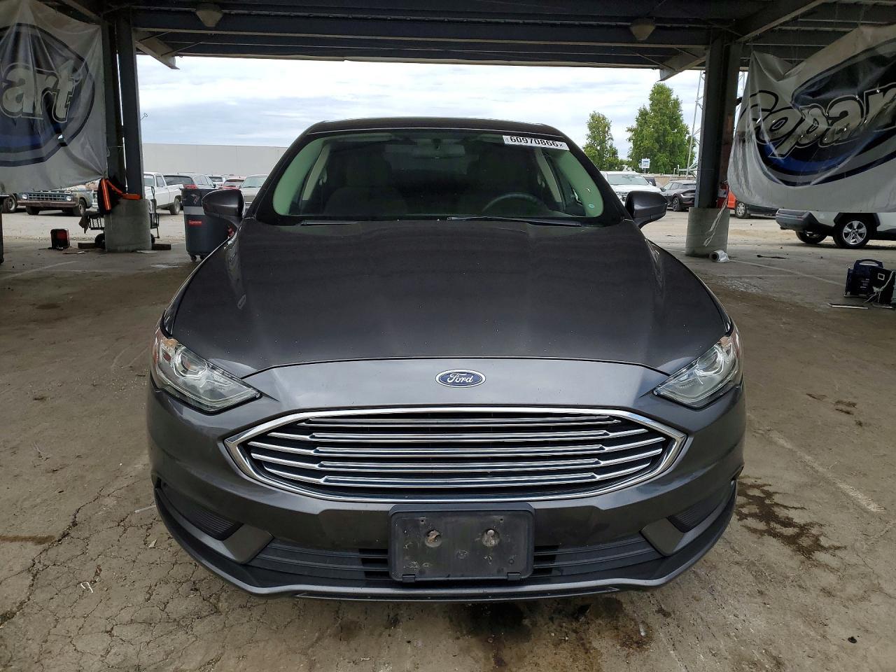 2018 Ford Fusion, SE