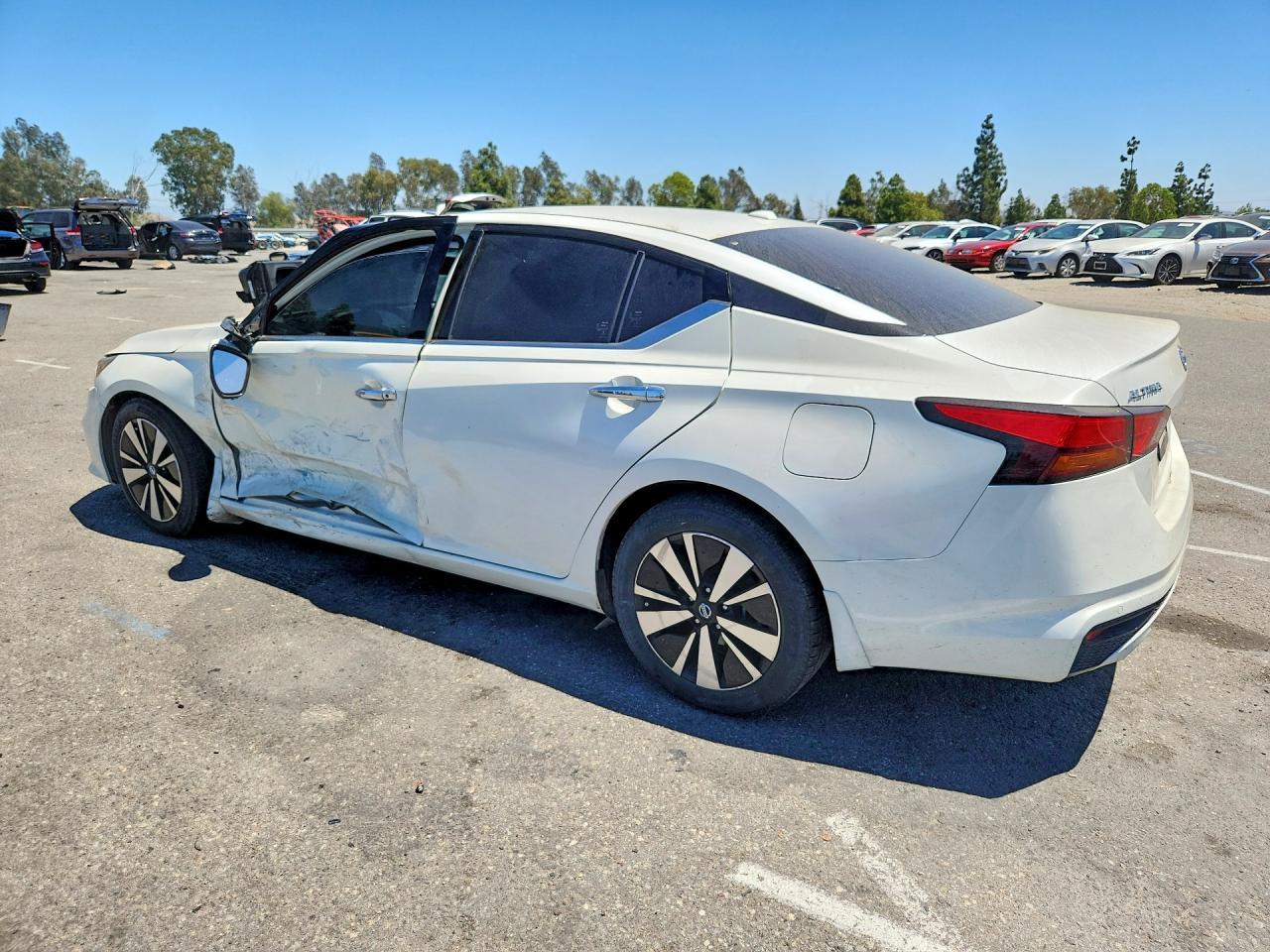 2020 Nissan Altima, SV