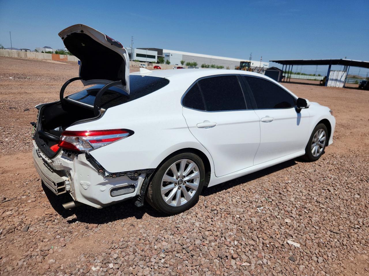 2019 Toyota Camry, LE