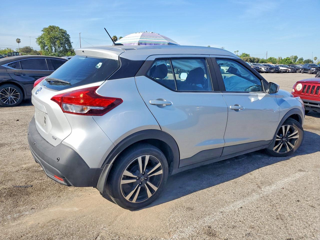 2020 Nissan Kicks, SV