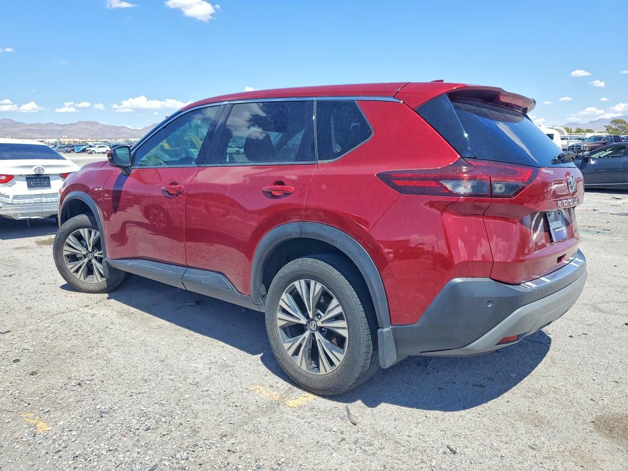 2021 Nissan Rogue, SV