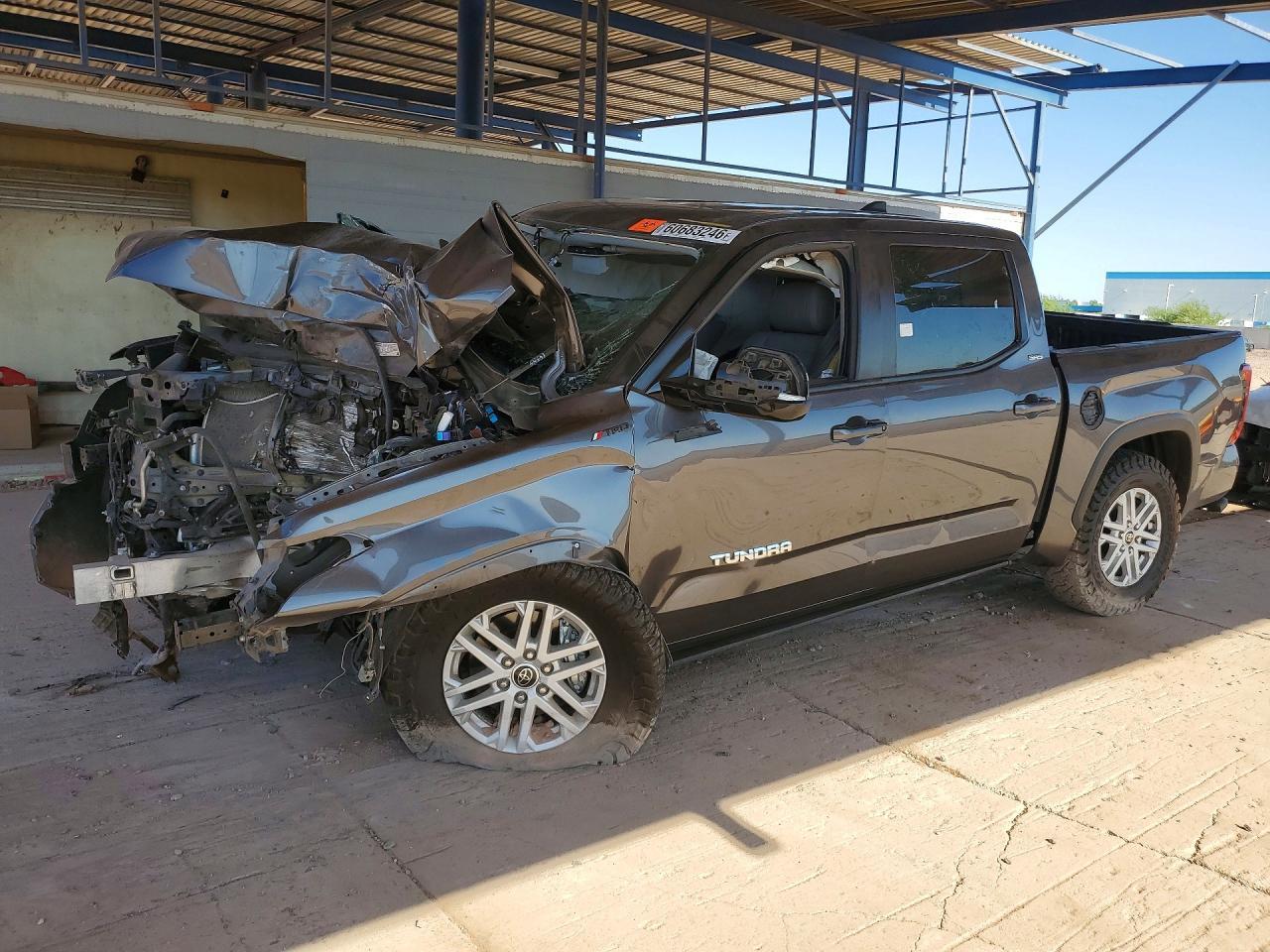 2024 Toyota Tundra, SR5