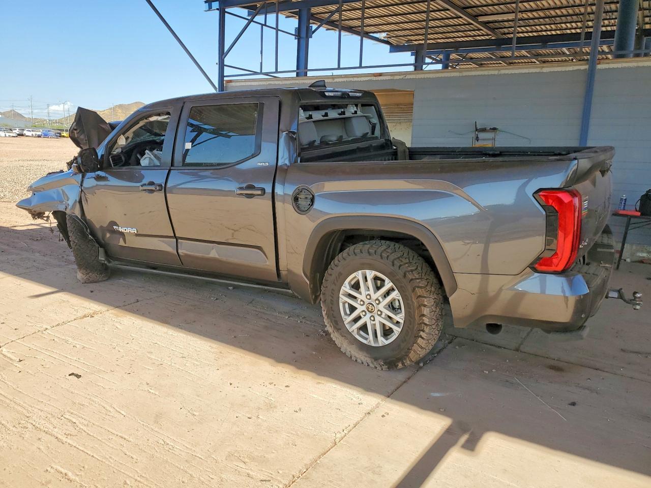 2024 Toyota Tundra, SR5
